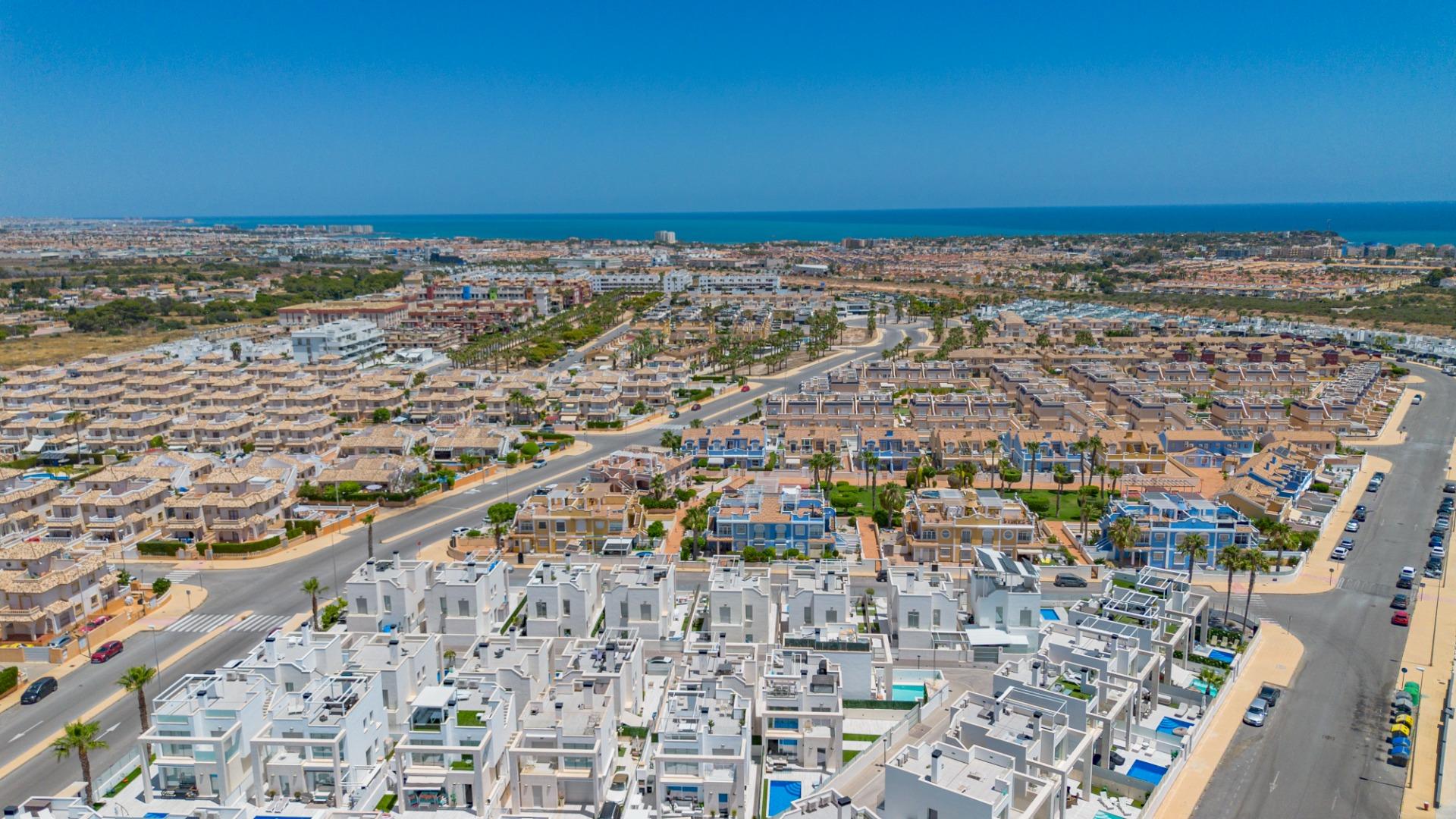 Villa for Sale in Orihuela Costa, Alicante