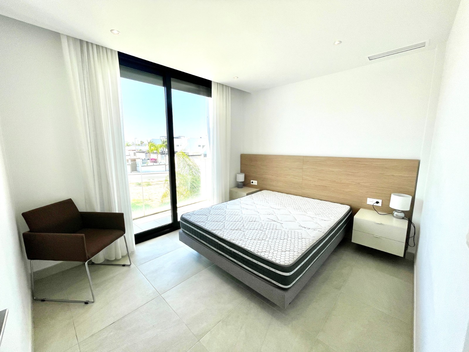 Villa for Sale in Benijofar, Alicante