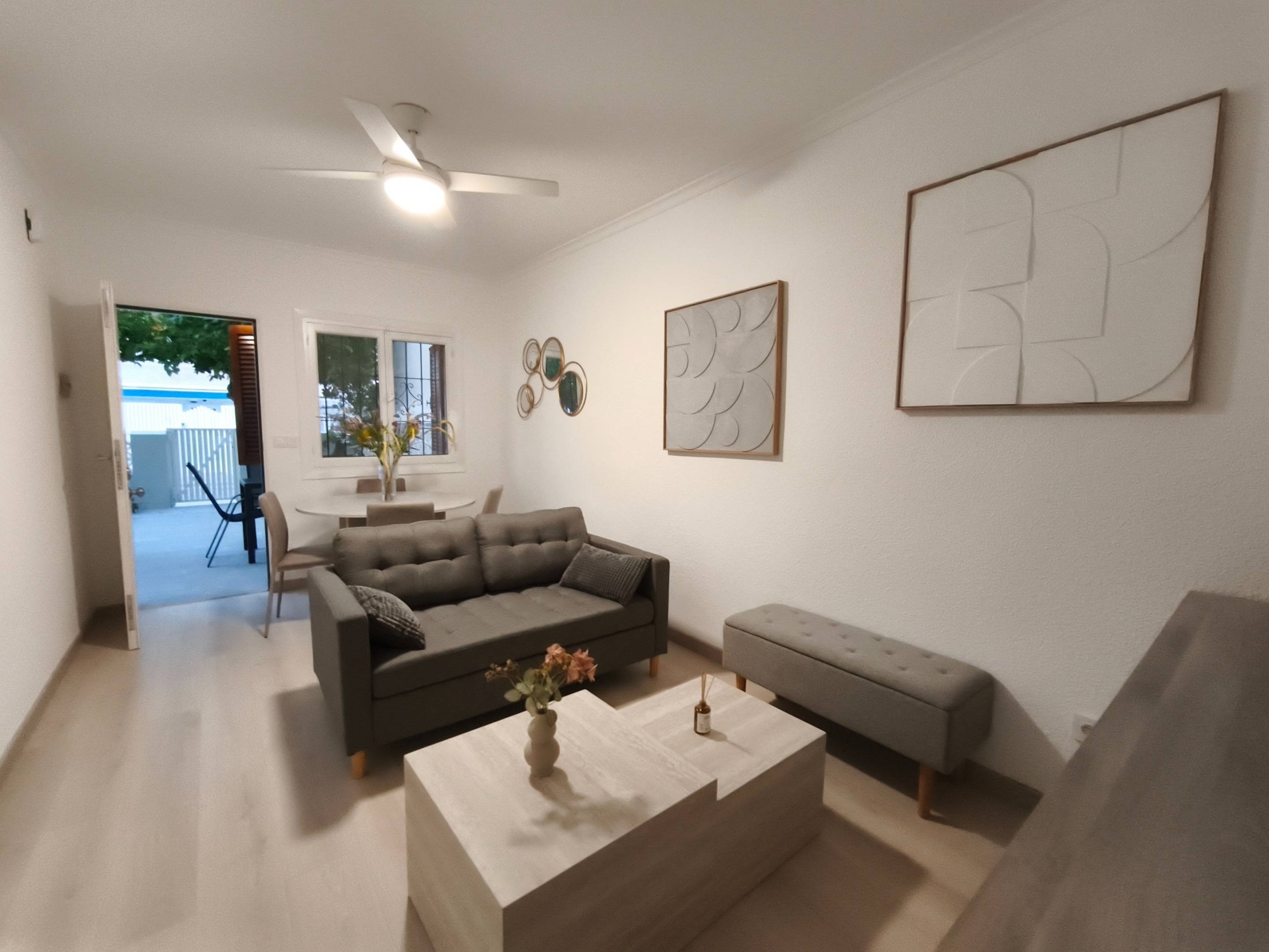 Bungalow for Sale in San Pedro del Pinatar, Murcia