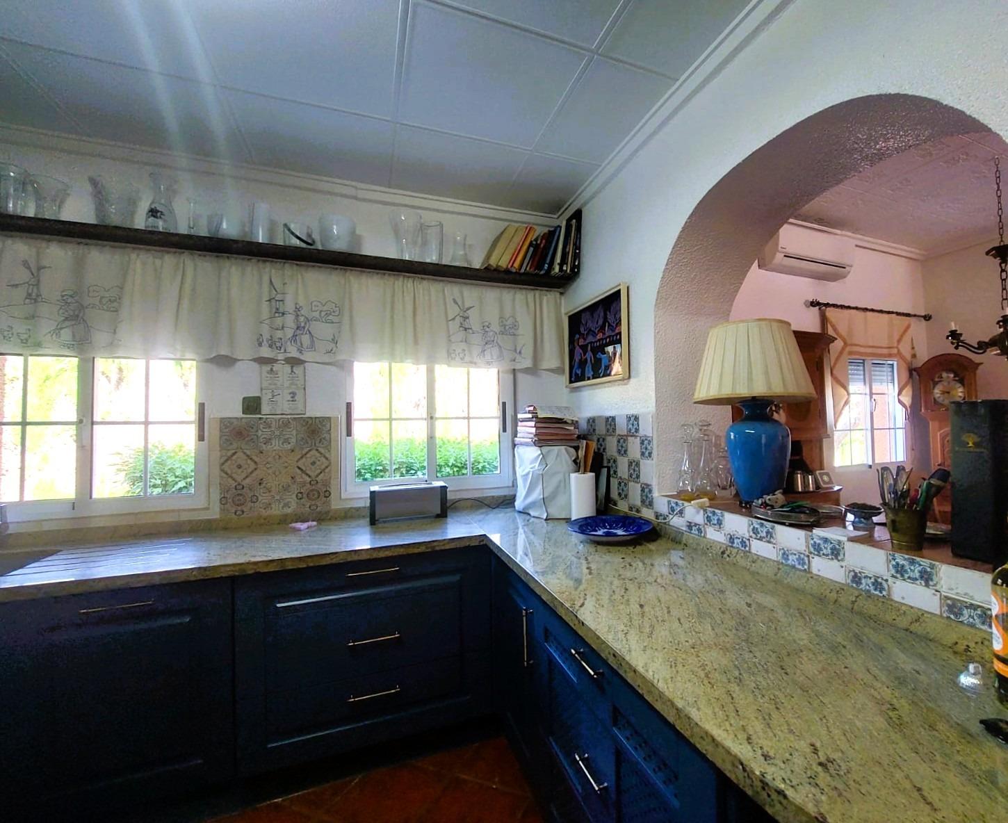 Finca for Sale in La Marina, Alicante