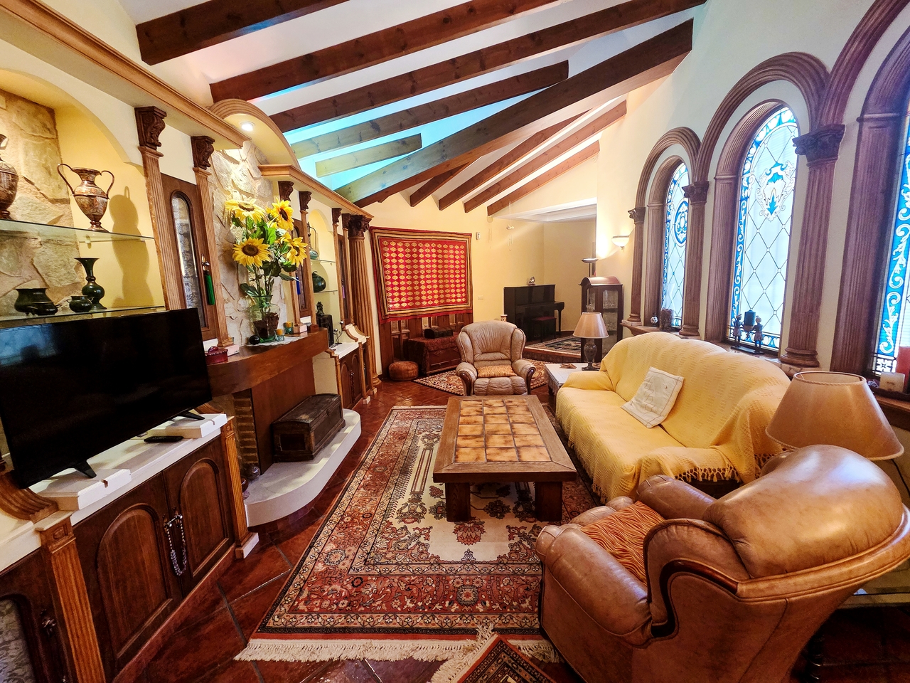 Villa for Sale in Elche, Alicante