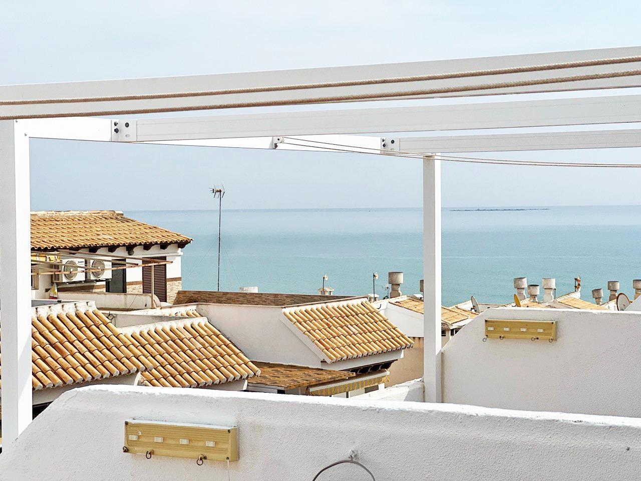 6-1 Duplex for Sale in Guardamar del Segura, Alicante