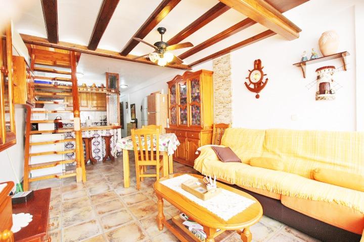 Duplex for Sale in Guardamar del Segura, Alicante