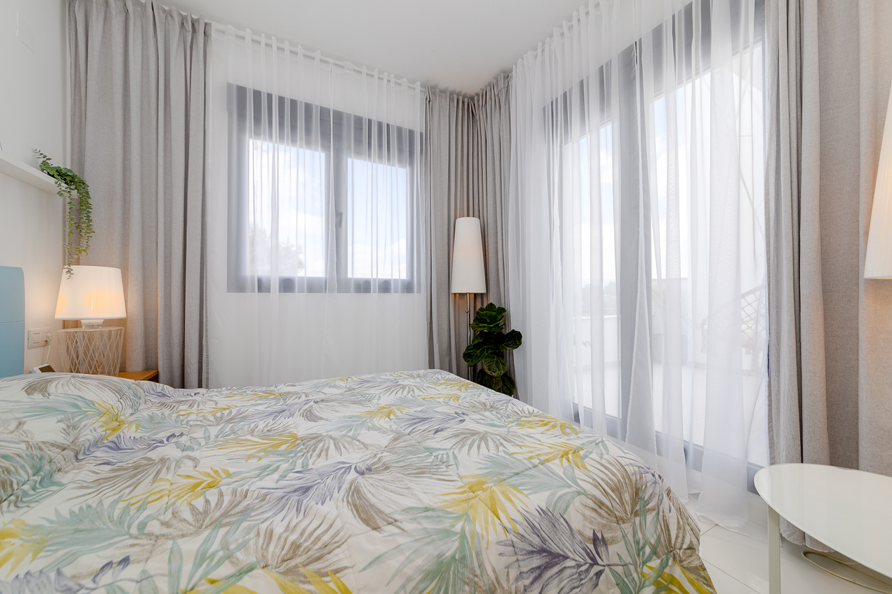 Town House for Sale in Villamartin, Alicante