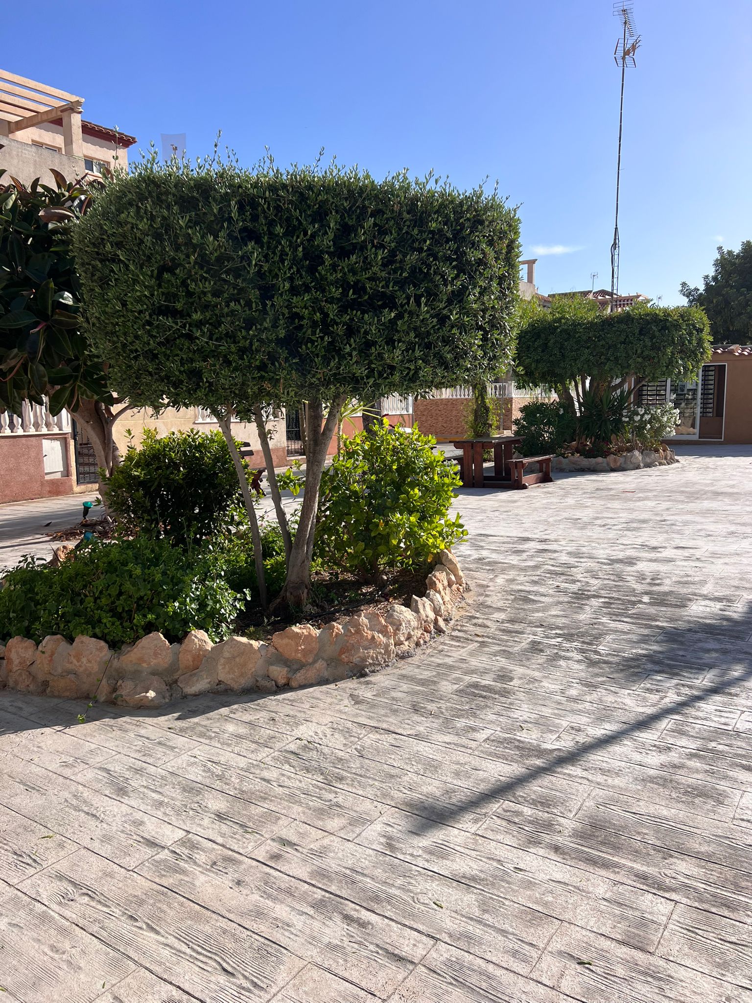 Corner townhouse with large patio and communal pool in Playa Flamenca, Orihuela Costa