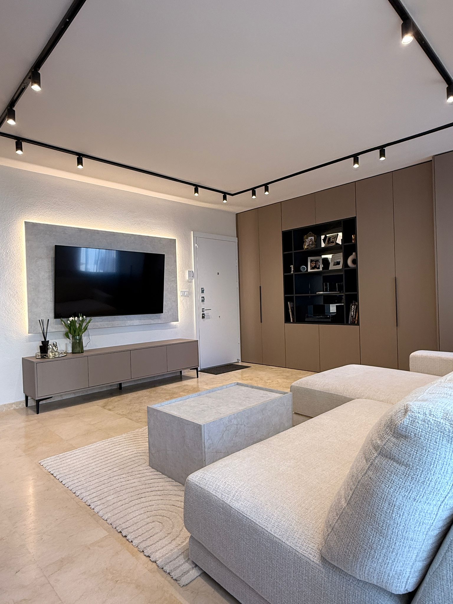 Exclusive Luxury Penthouse for Sale in Las Ramblas Golf Resort