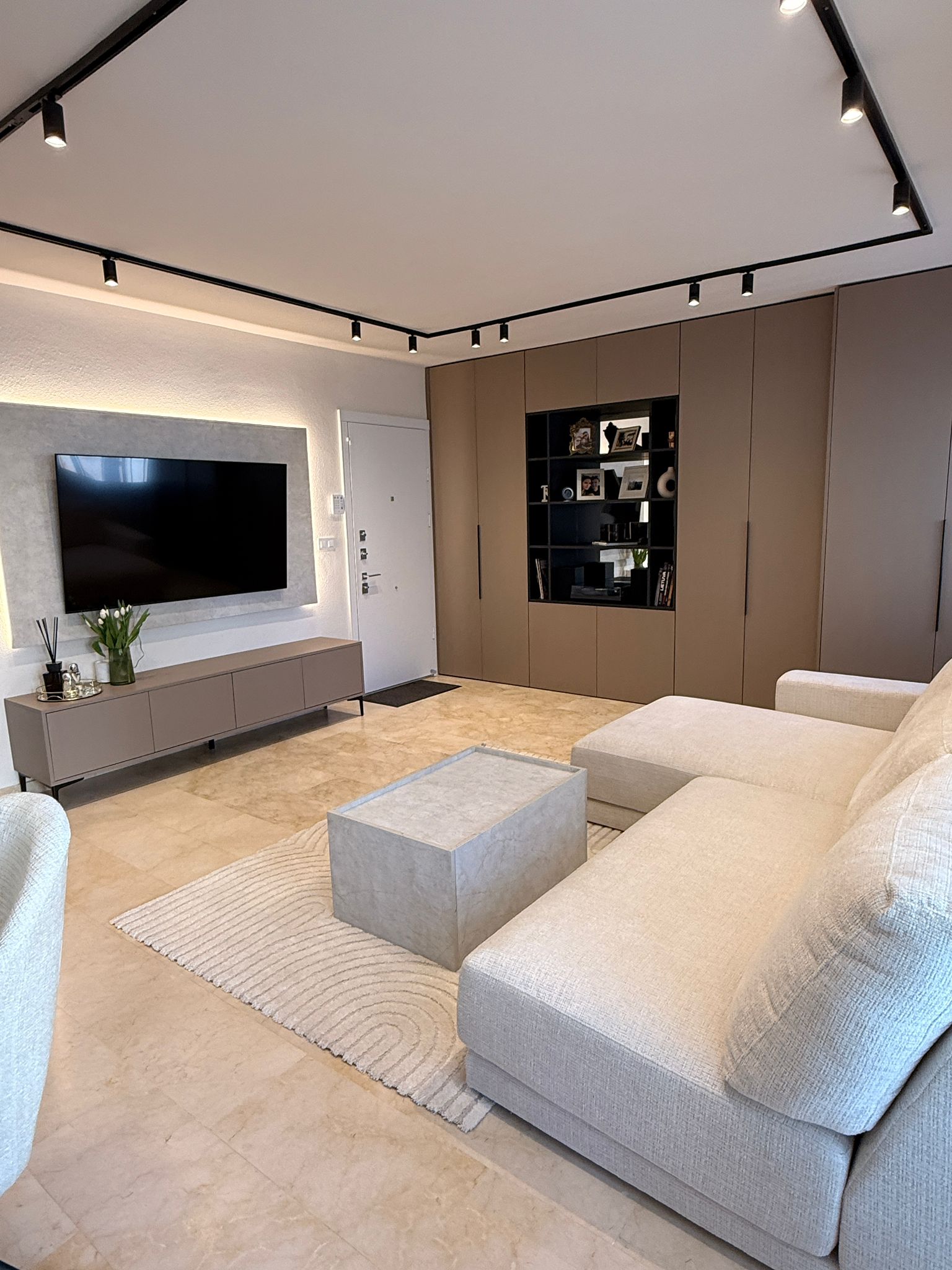 Exclusive Luxury Penthouse for Sale in Las Ramblas Golf Resort
