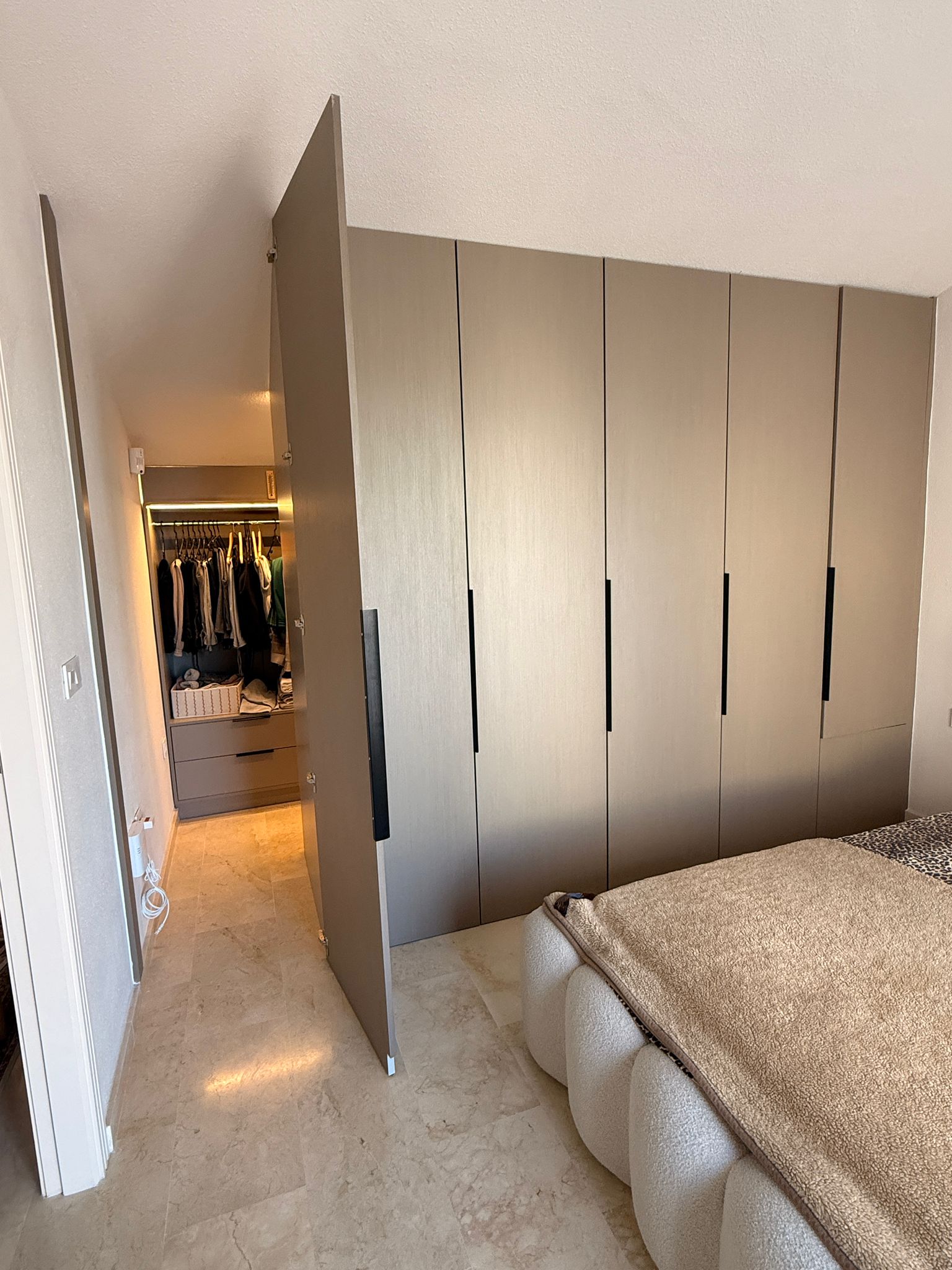 Exclusive Luxury Penthouse for Sale in Las Ramblas Golf Resort