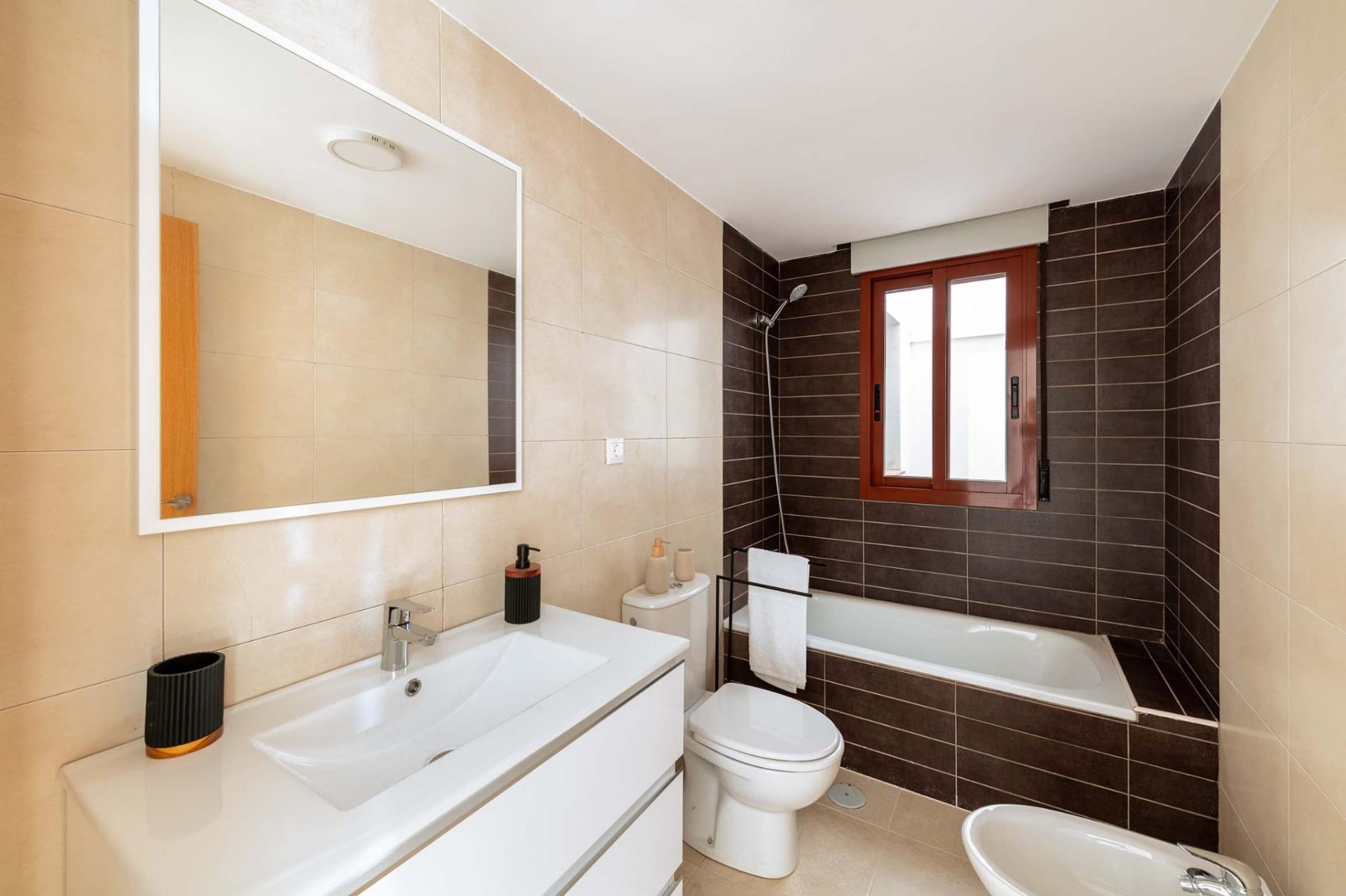 NEW BUILD TOWNHOUSES IN FUENTE ALAMO, MURCIA
