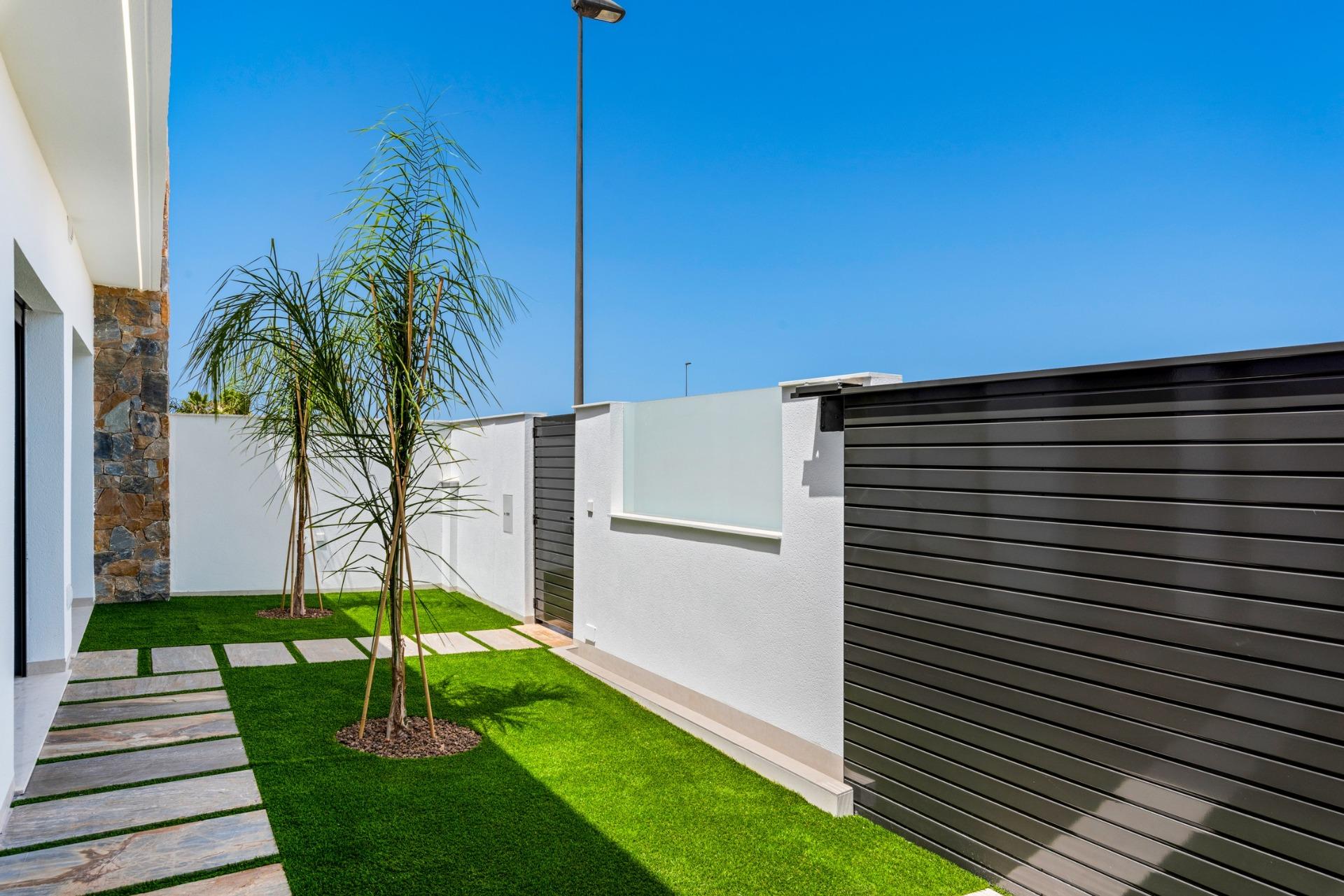 New Build Apartments for Sale in Moncofa 350 Metres from the Beach with Premium Finishes