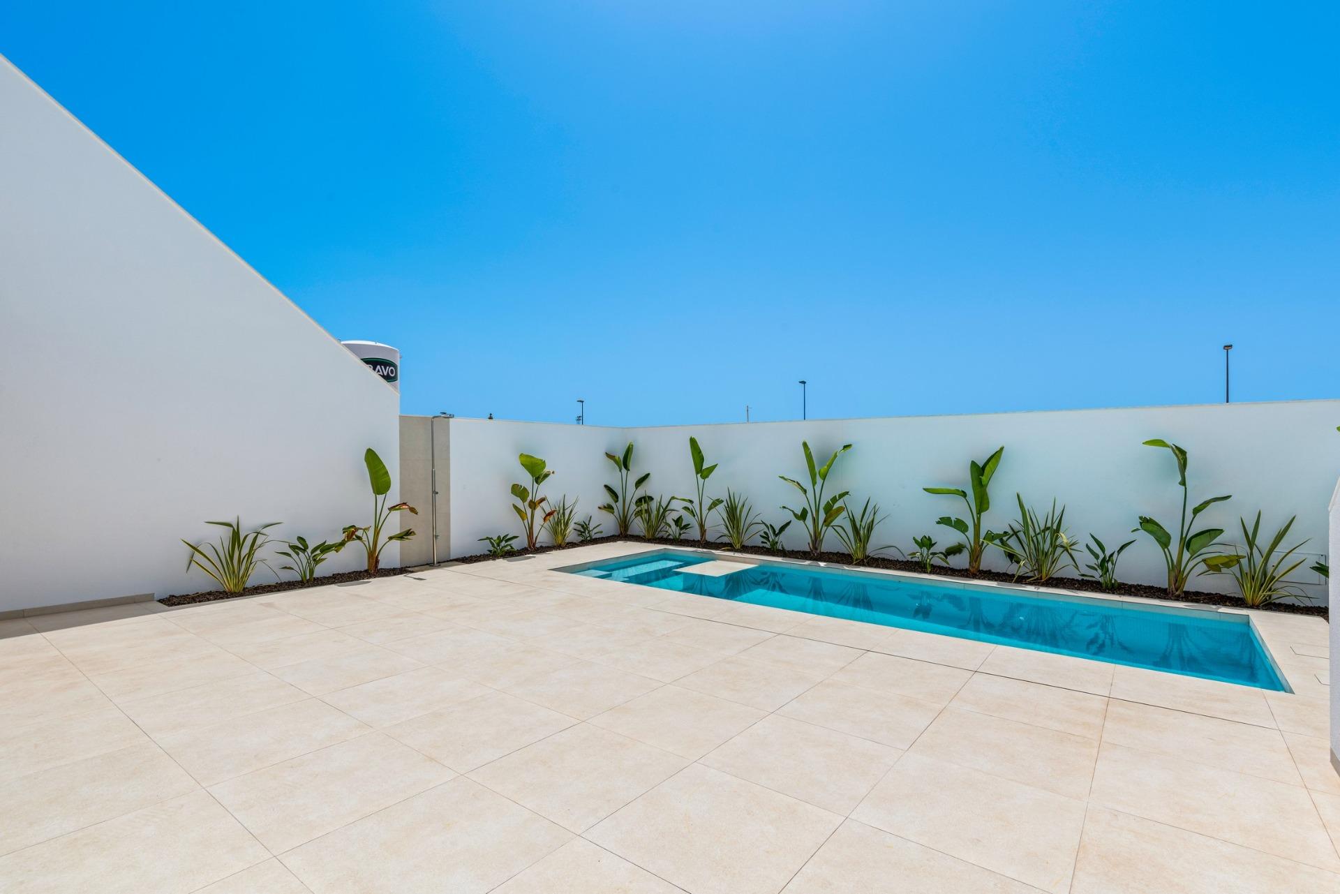 New Build Apartments for Sale in Moncofa 350 Metres from the Beach with Premium Finishes