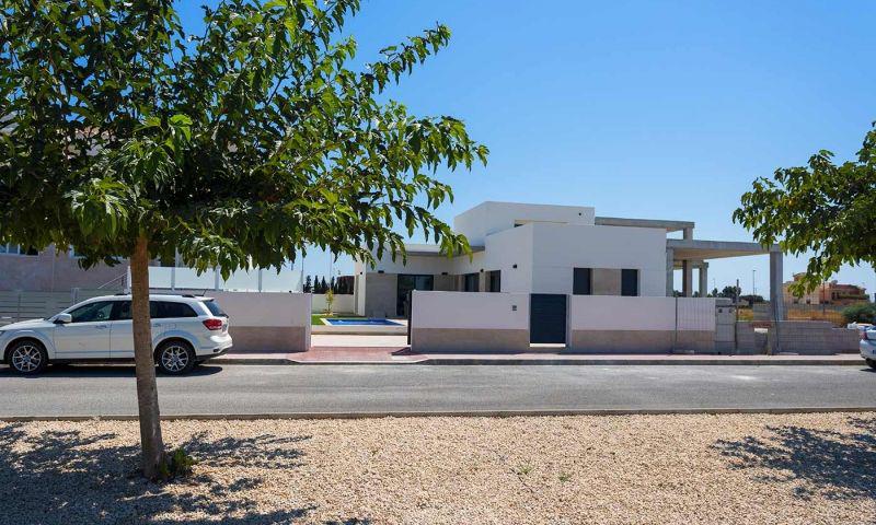 NEW BUILD VILLAS IN FINESTRAT WITH SEA VIEWS