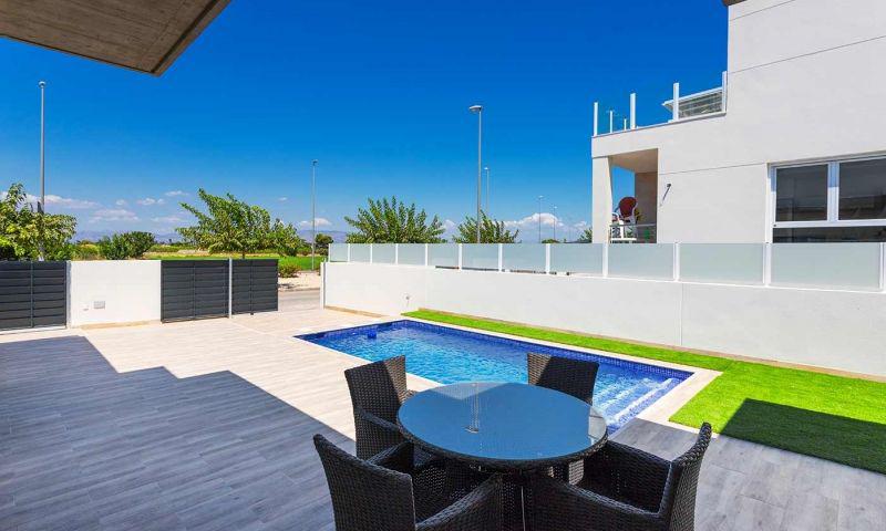 NEW BUILD VILLAS IN FINESTRAT WITH SEA VIEWS