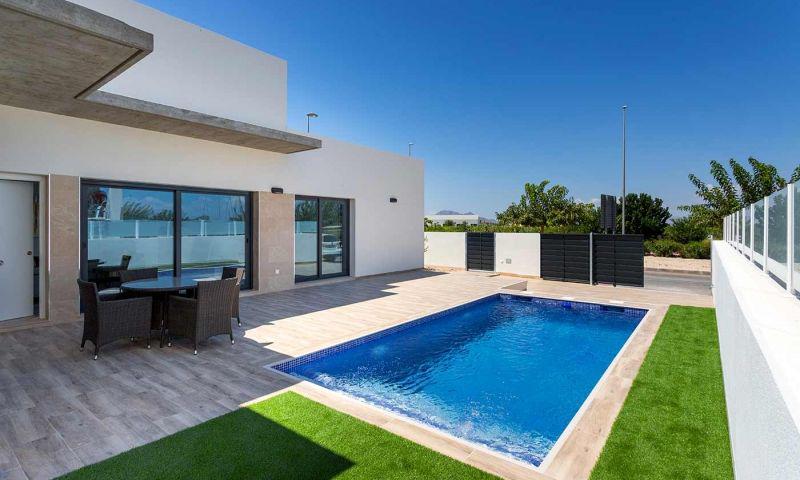 NEW BUILD VILLAS IN FINESTRAT WITH SEA VIEWS
