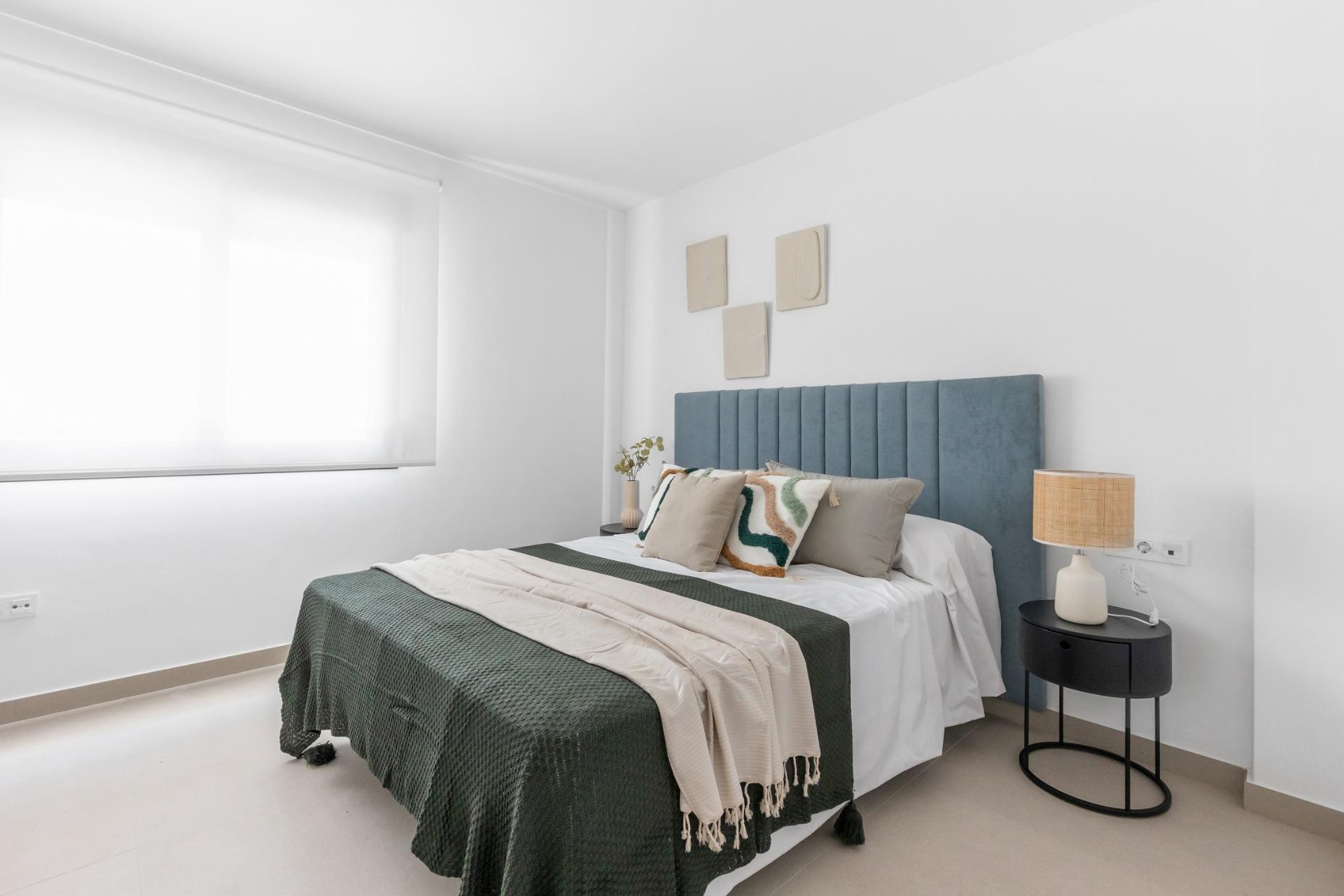 Modern Townhouses with Solarium and Basement in Rafal, Alicante