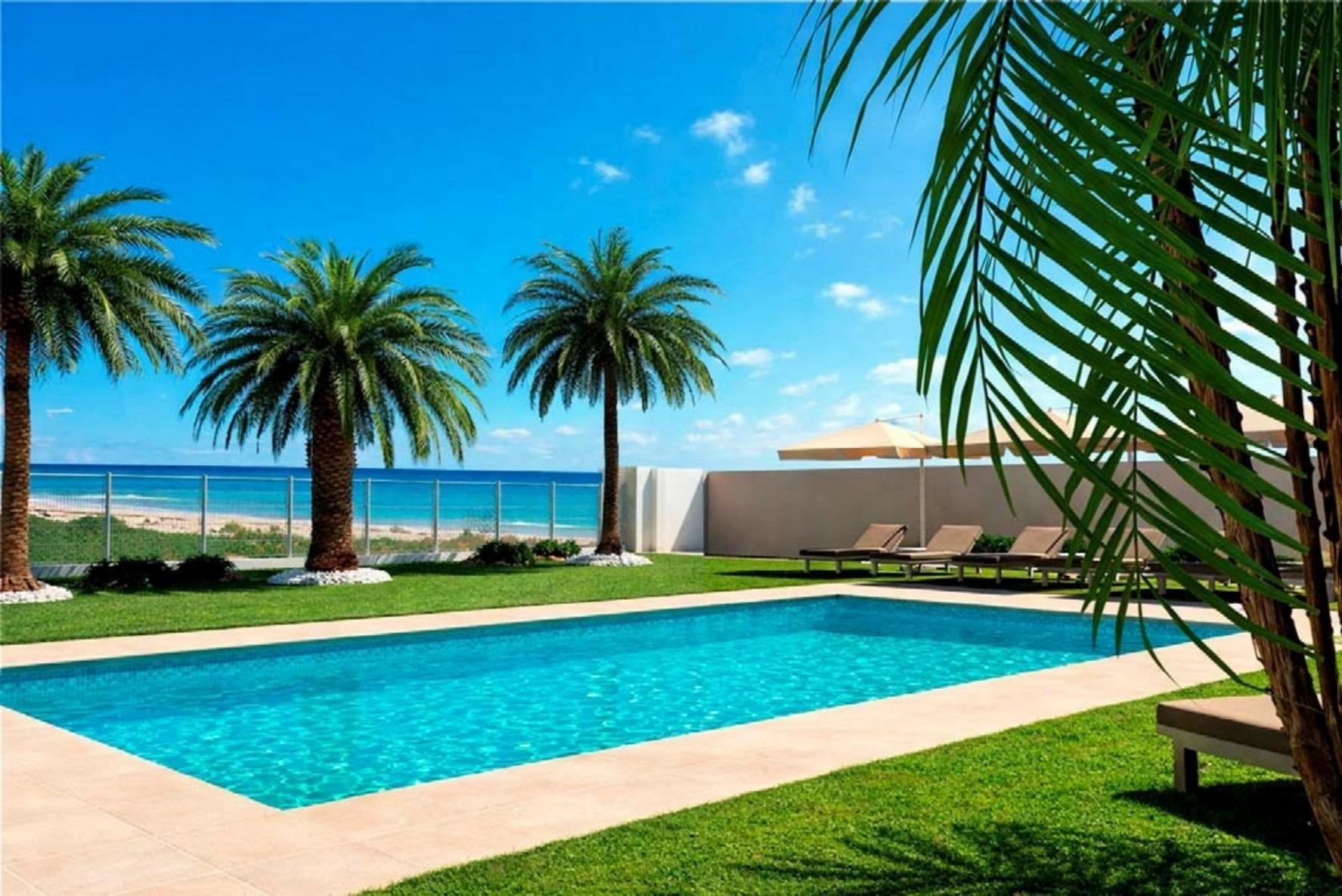 New Build Beachfront Semi Detached Villas in Moncofa with Sea Views