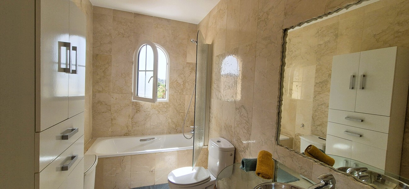 Town House for Sale in Las Ramblas Golf, Alicante