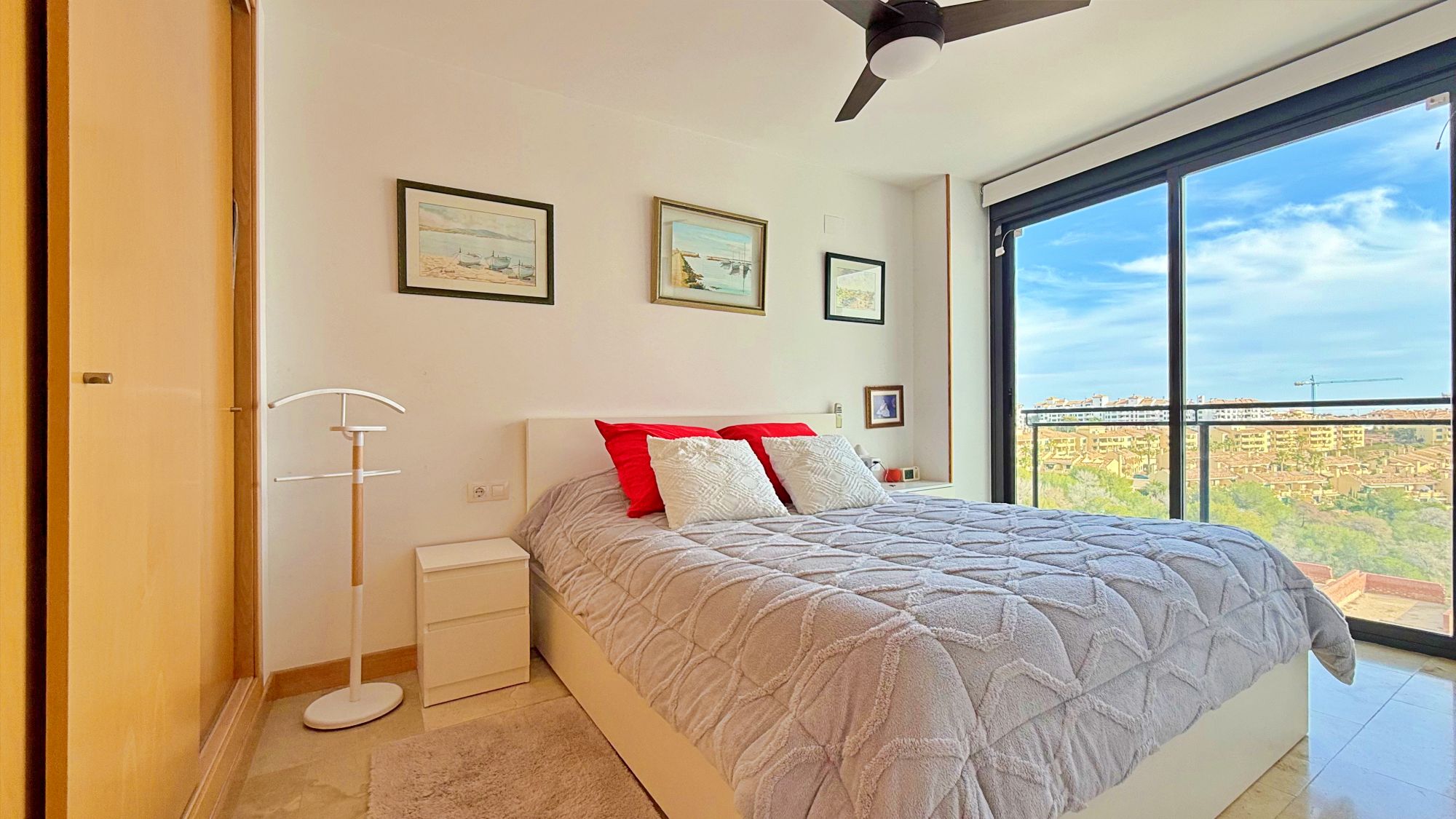 Apartment for Sale in Orihuela Costa, Alicante