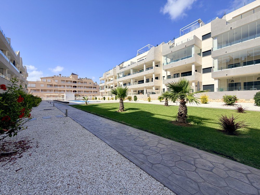 Apartment for Sale in Orihuela Costa, Alicante