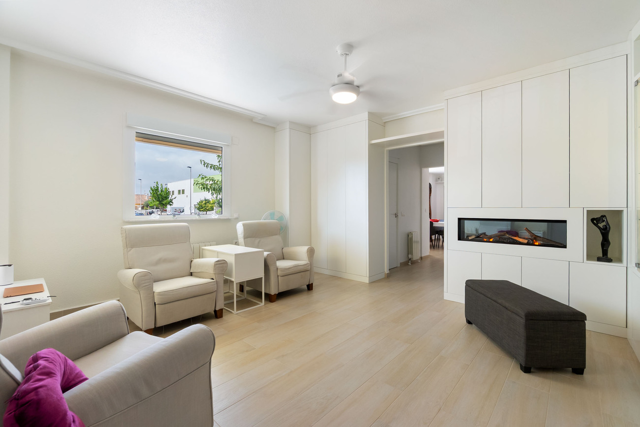 Villa for Sale in Torre de La Horadada, Alicante