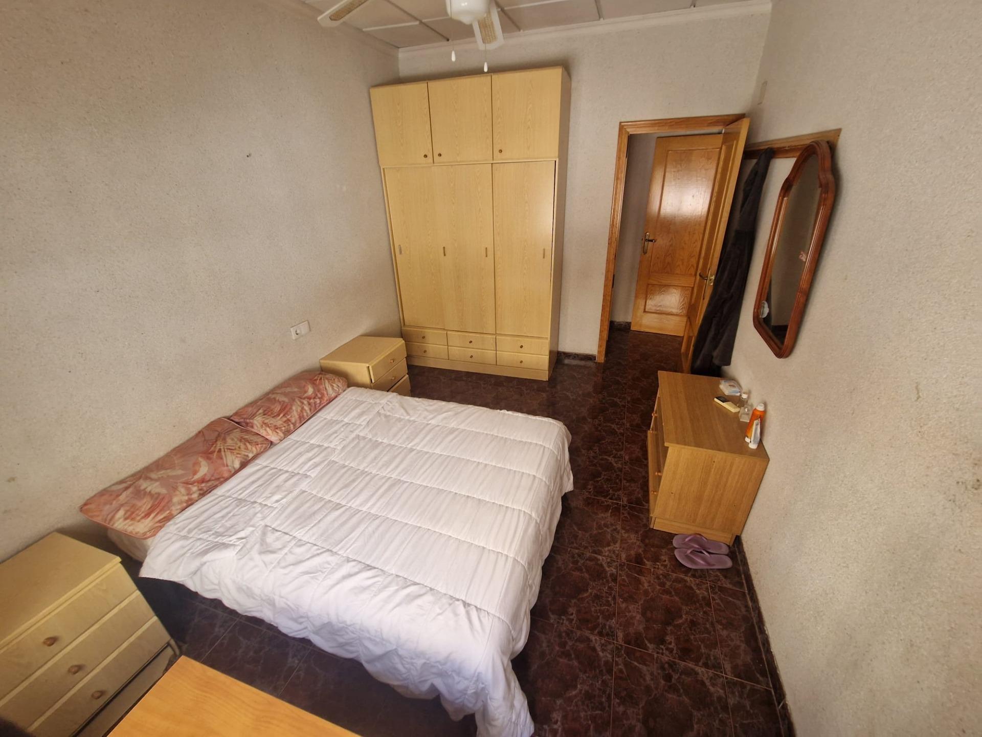 Commercial for Sale in Torrevieja, Alicante