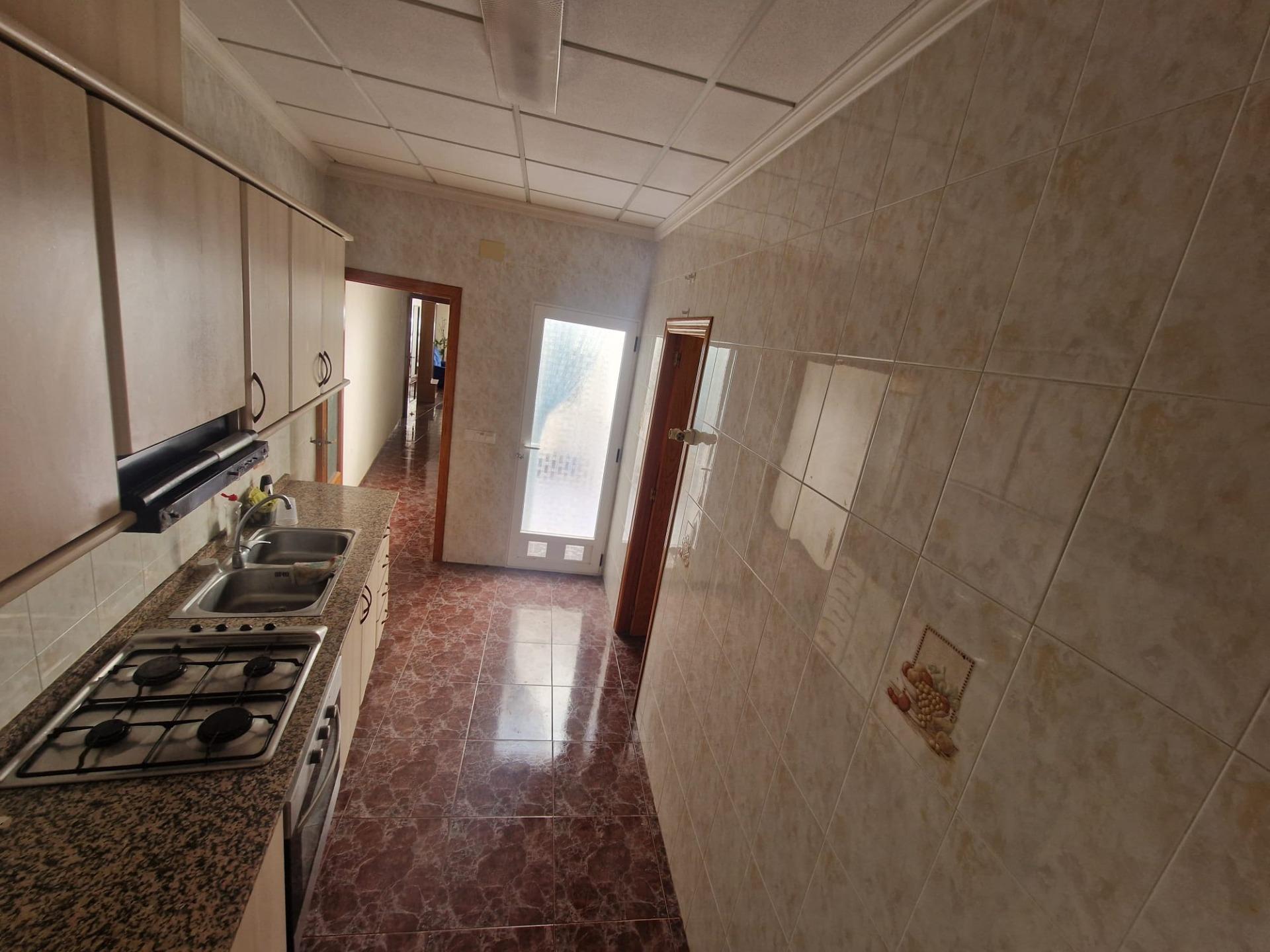 Commercial for Sale in Torrevieja, Alicante