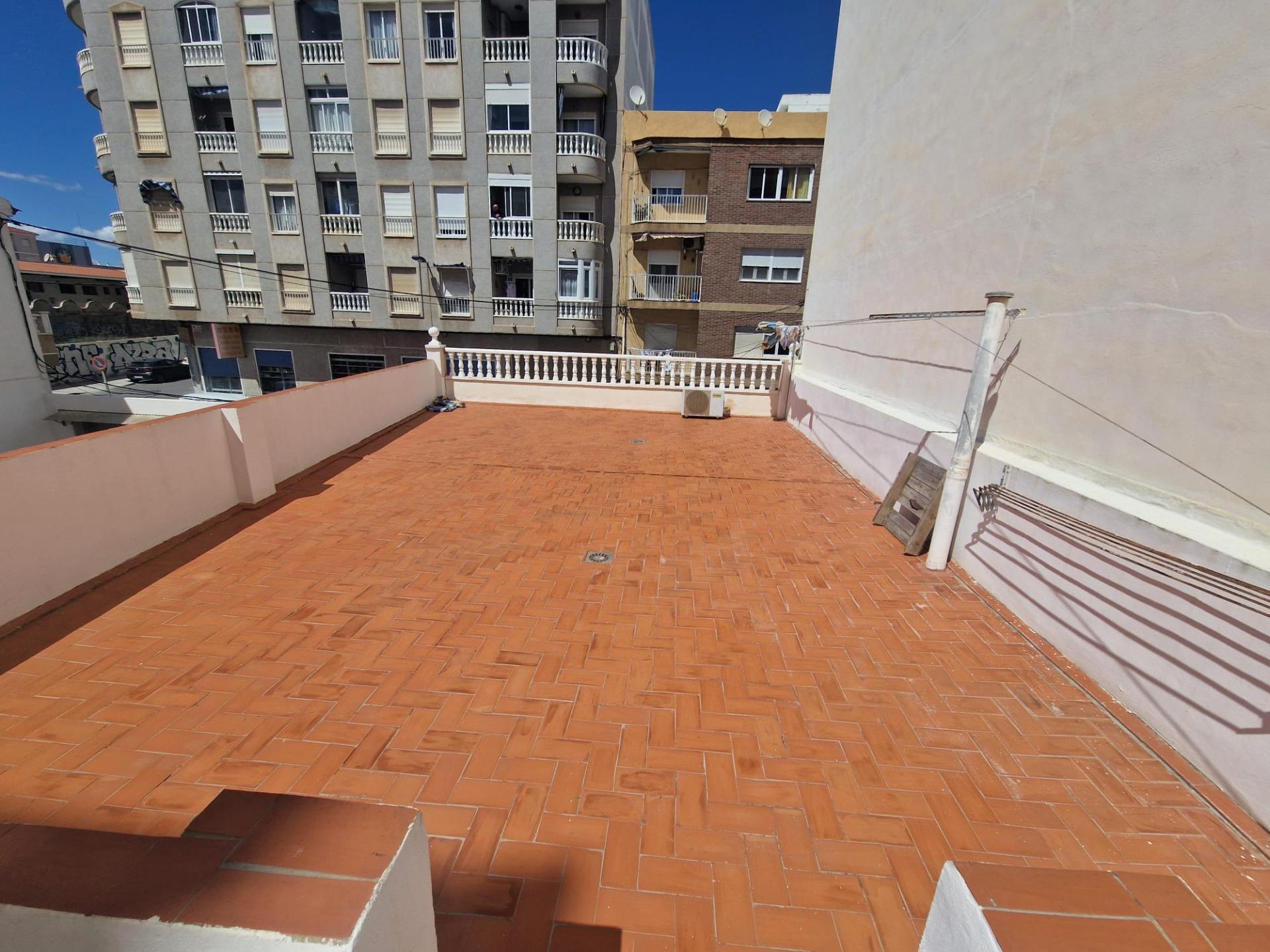 Commercial for Sale in Torrevieja, Alicante