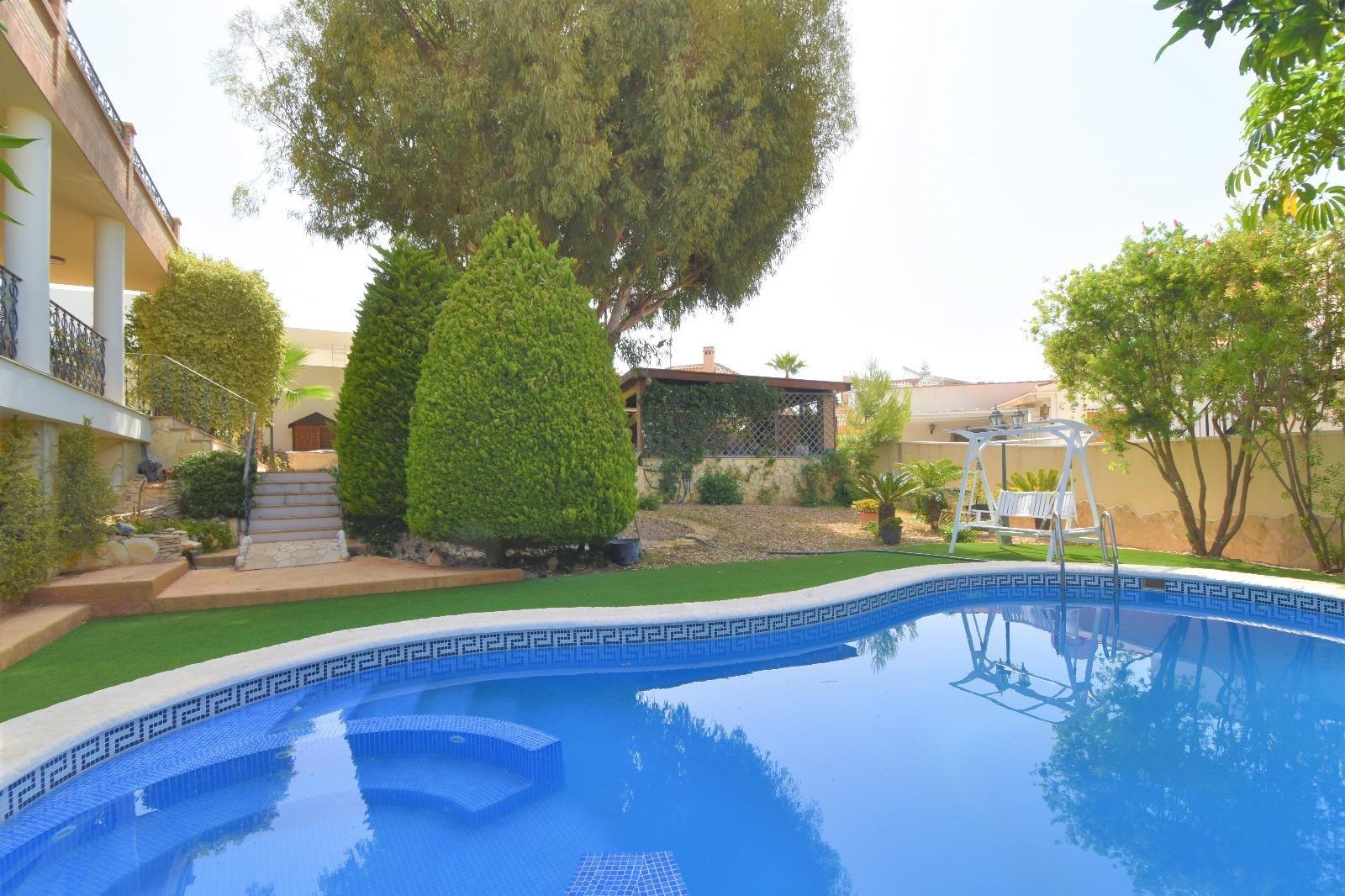 Villa for Sale in Rojales, Alicante
