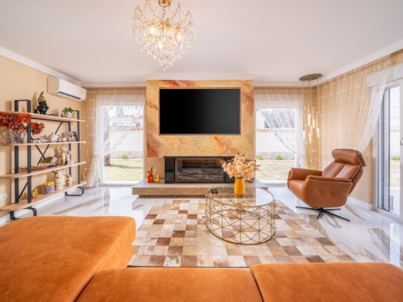 Villa for Sale in Torrevieja, Alicante