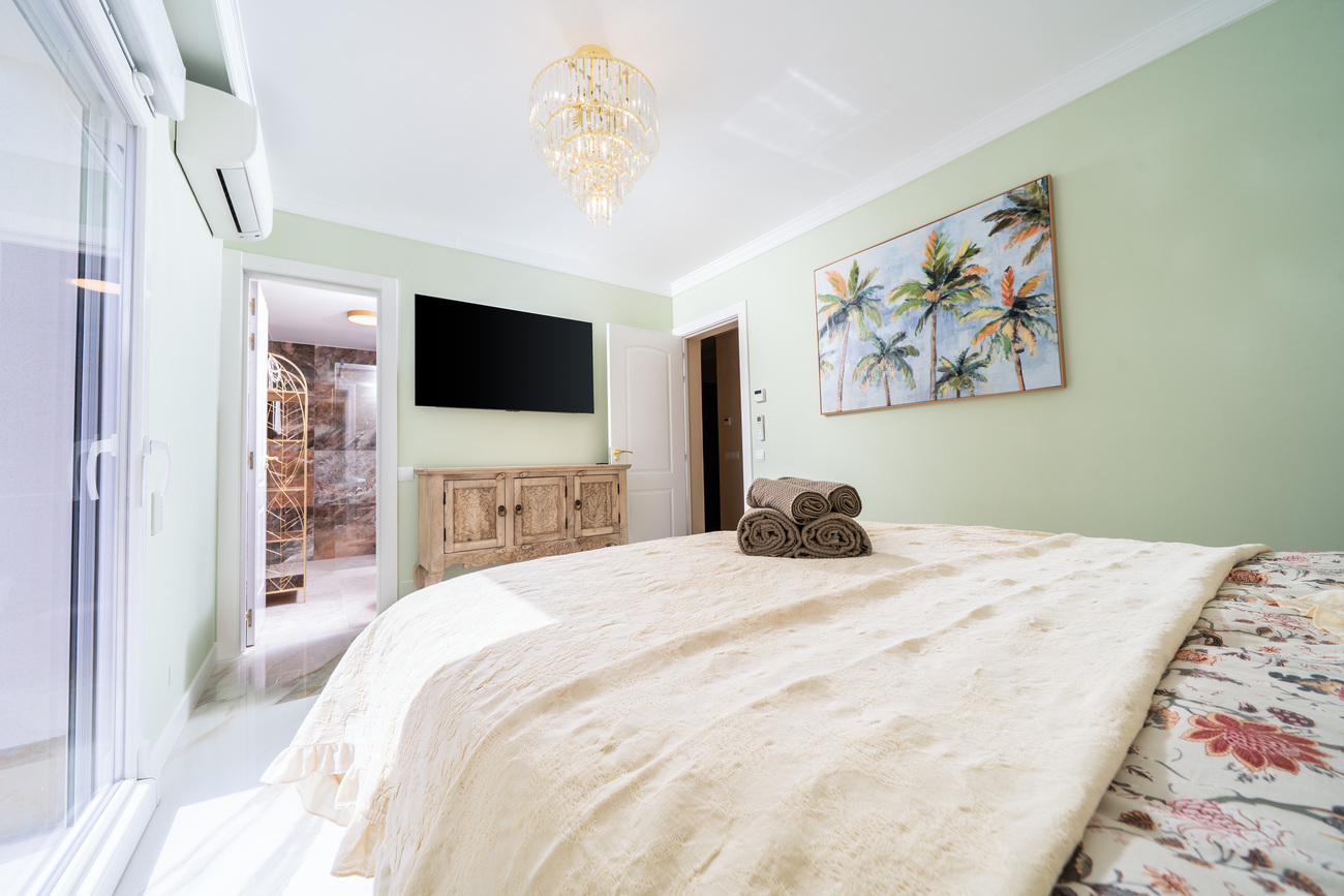 Villa for Sale in Torrevieja, Alicante
