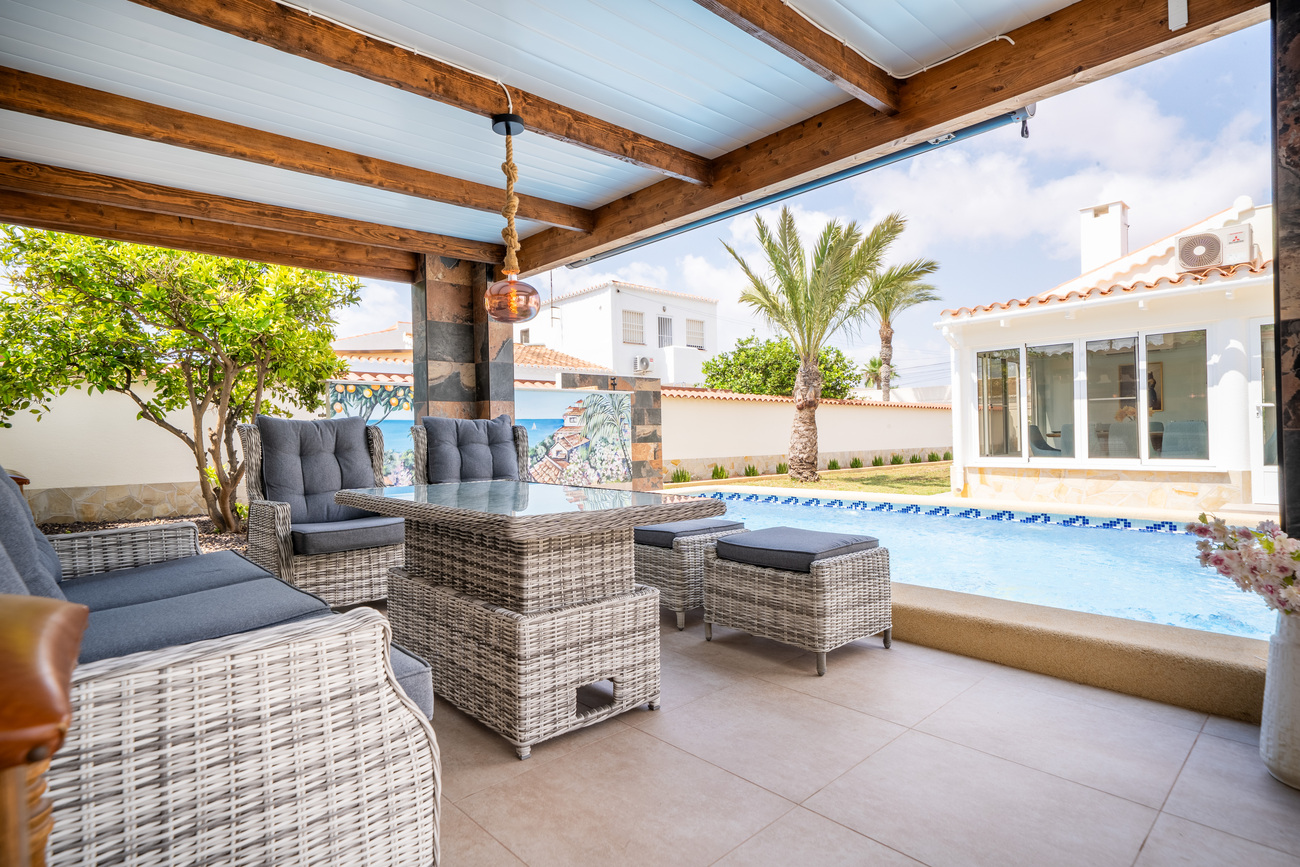 Villa for Sale in Torrevieja, Alicante