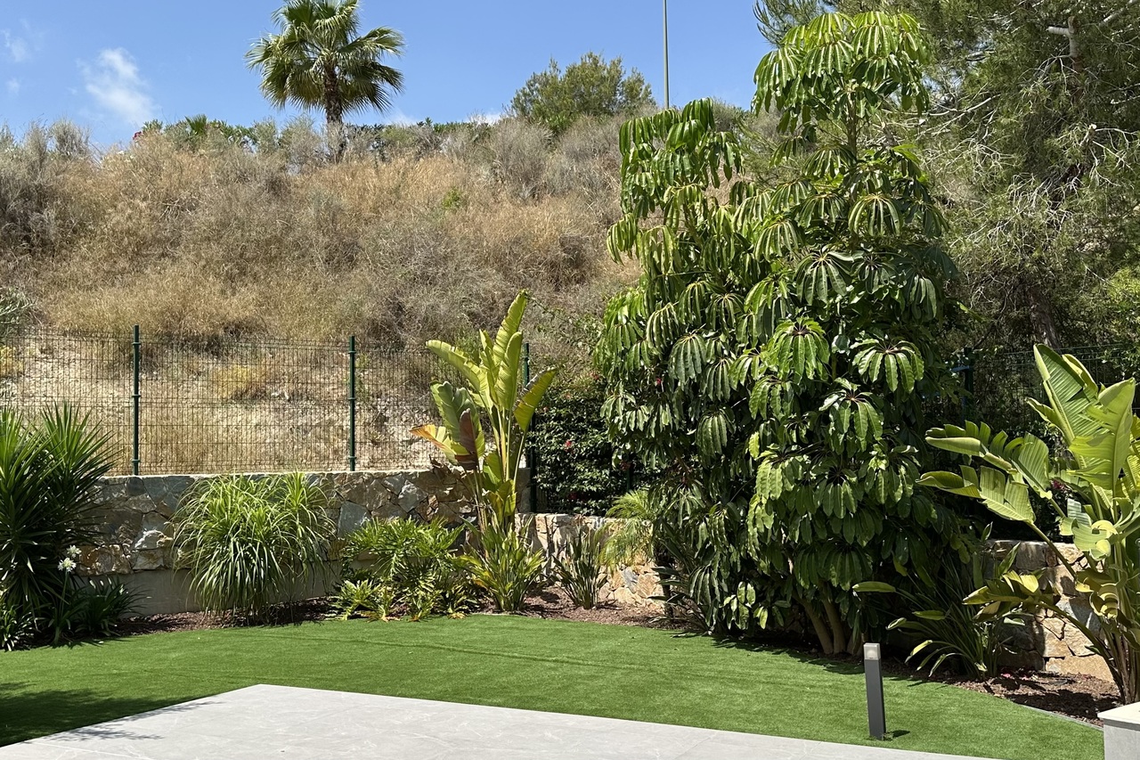 Villa for Sale in Las Colinas Golf, Alicante