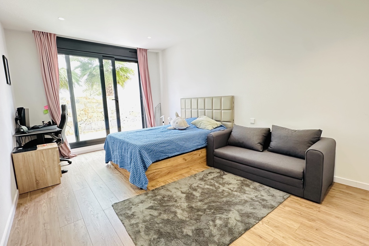 Villa for Sale in Las Colinas Golf, Alicante