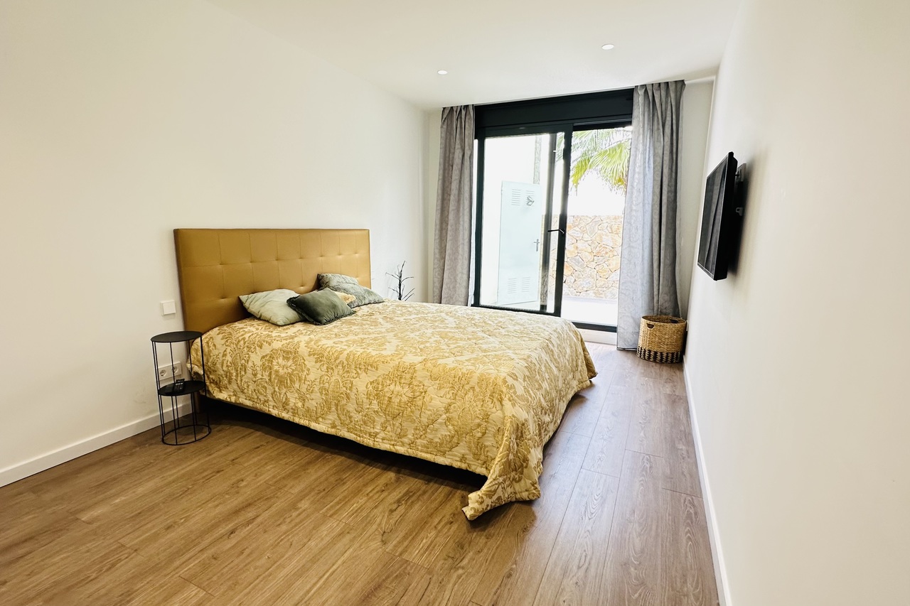 Villa for Sale in Las Colinas Golf, Alicante