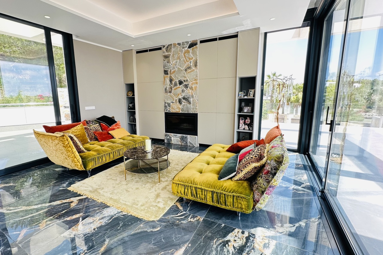 Villa for Sale in Las Colinas Golf, Alicante