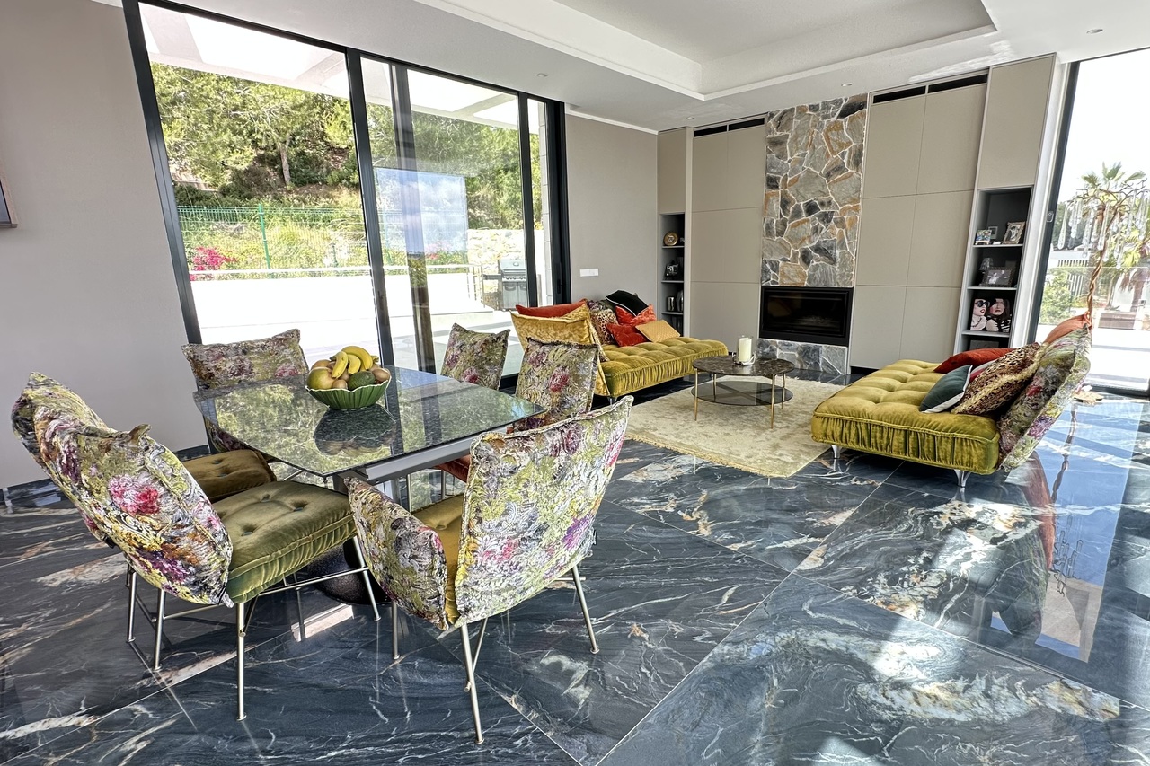 Villa for Sale in Las Colinas Golf, Alicante