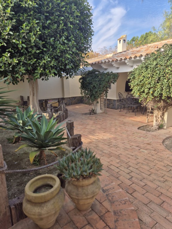 Finca for Sale in Daya Vieja, Alicante
