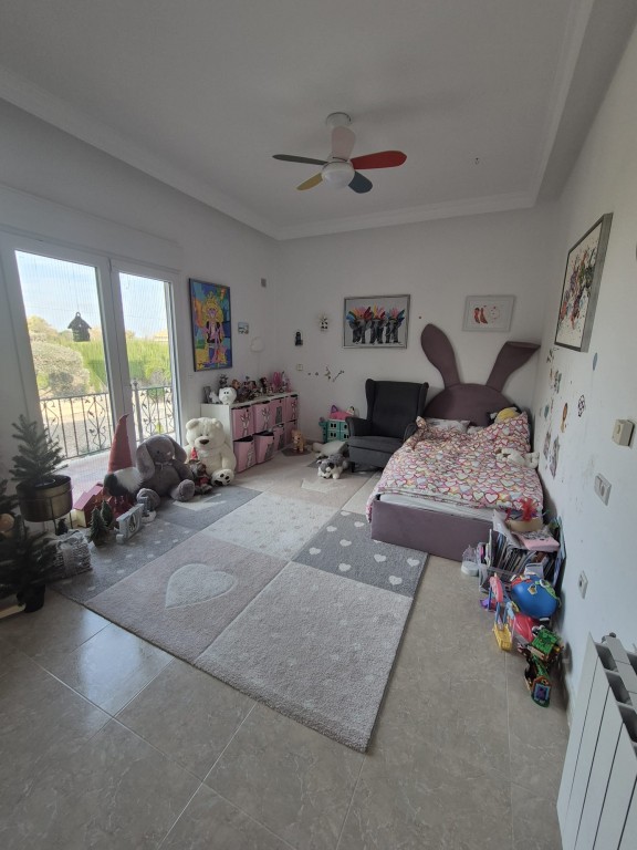 Finca for Sale in Daya Vieja, Alicante