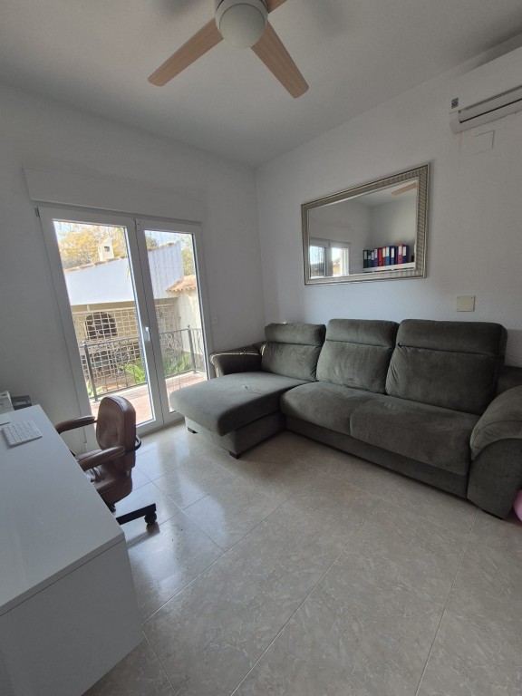 Finca for Sale in Daya Vieja, Alicante