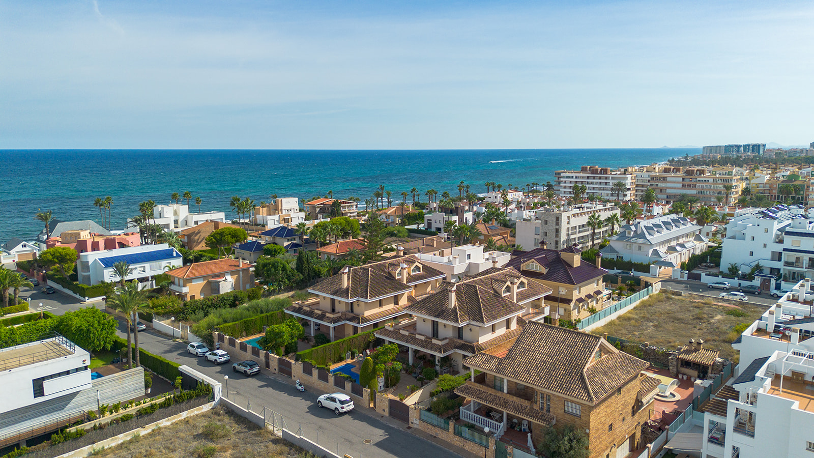 Villa for Sale in Torrevieja, Alicante