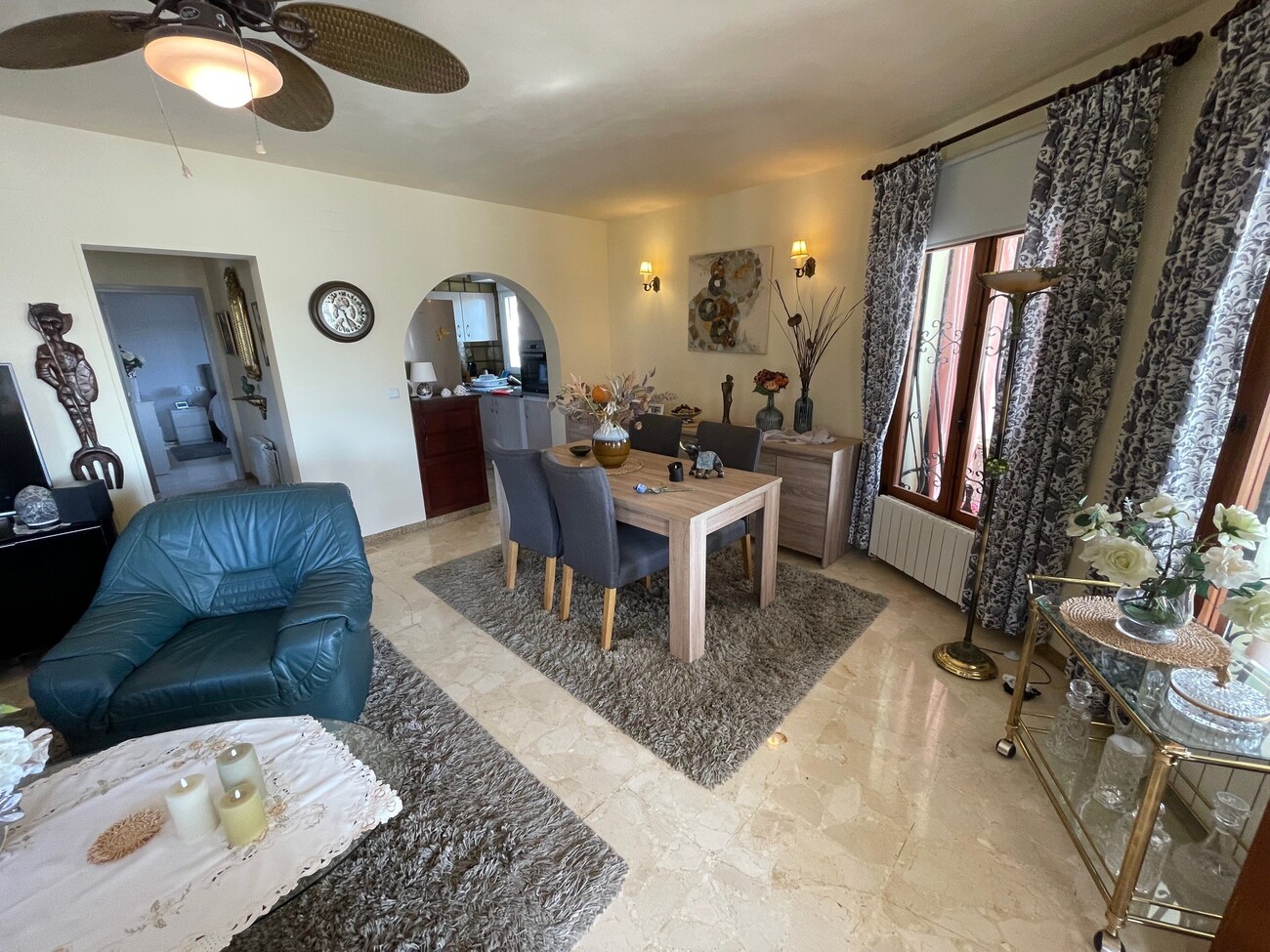 Villa for Sale in Alfas del Pi, Alicante