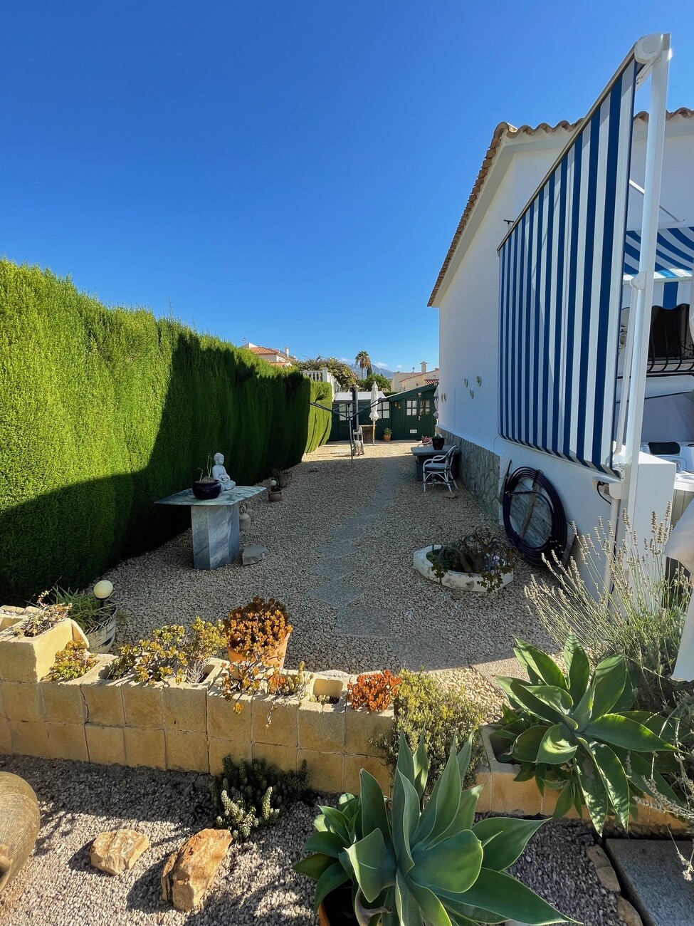 Villa for Sale in Alfas del Pi, Alicante
