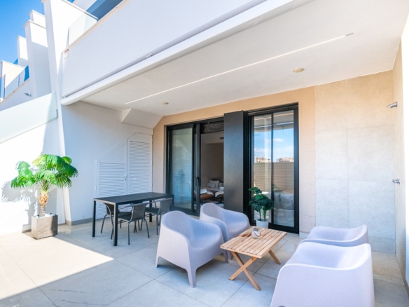 Apartment for Sale in San Pedro del Pinatar, Murcia