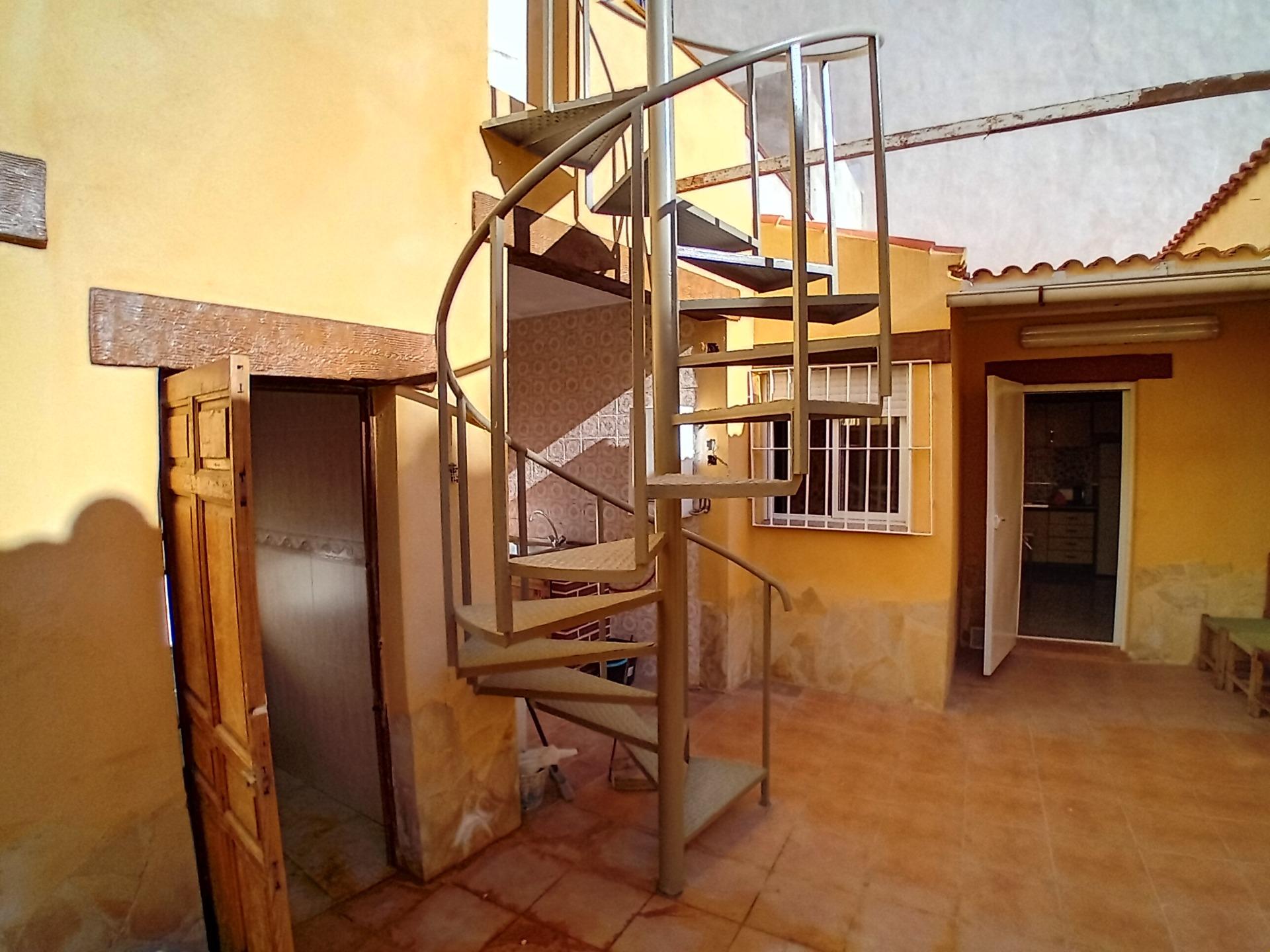 Villa for Sale in San Miguel de Salinas, Alicante