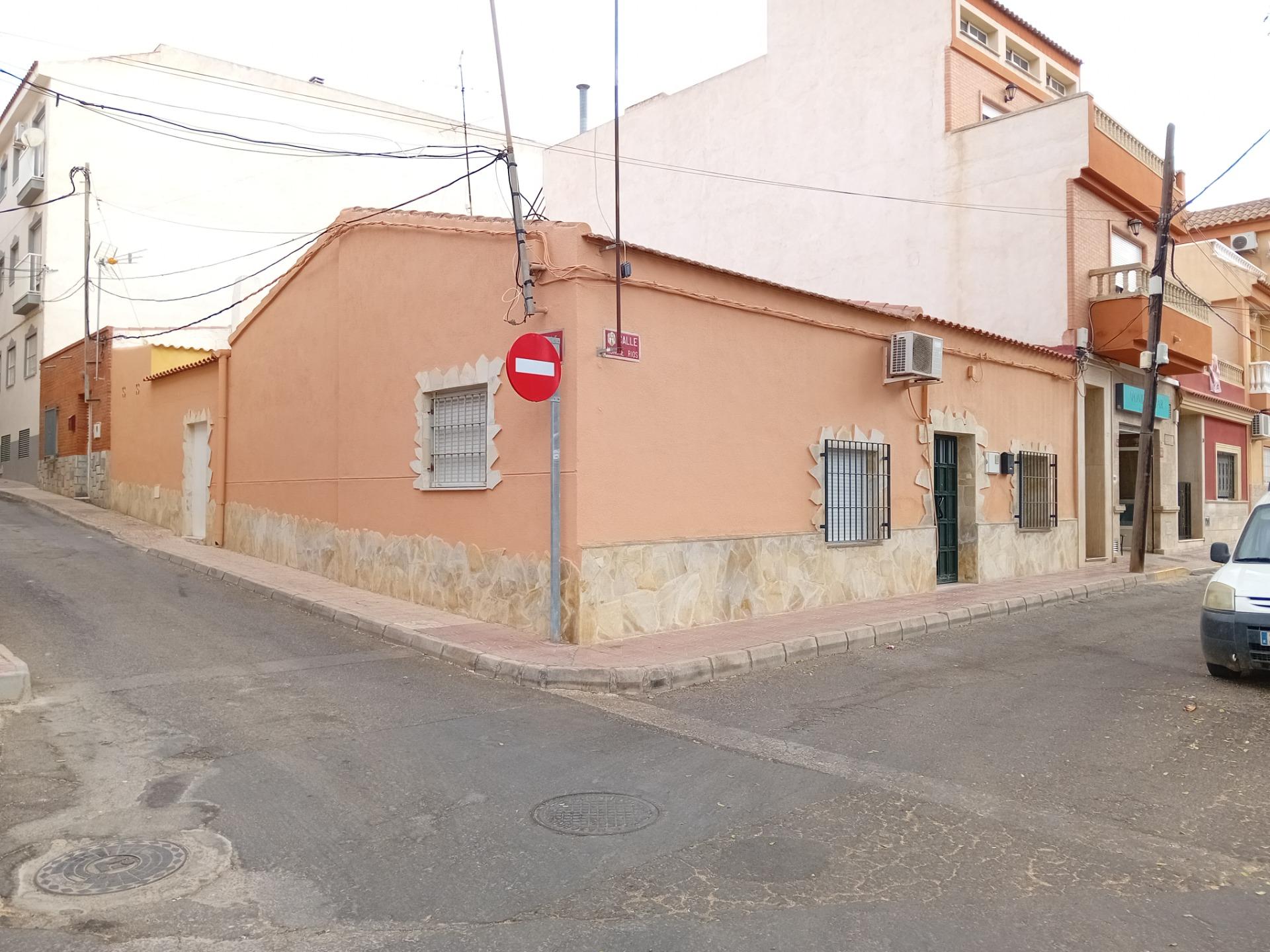 Villa for Sale in San Miguel de Salinas, Alicante