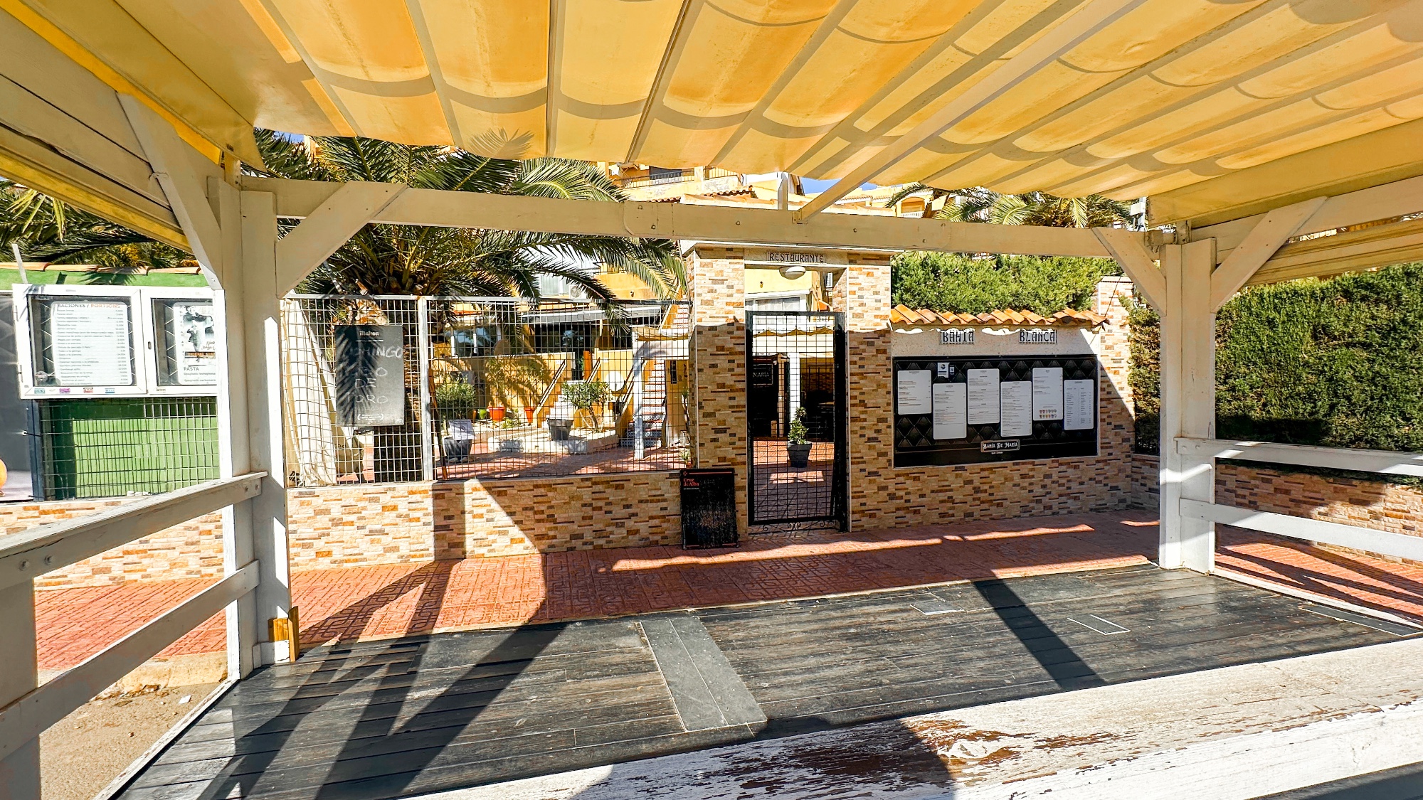 Commercial for Sale in Torrevieja, Alicante