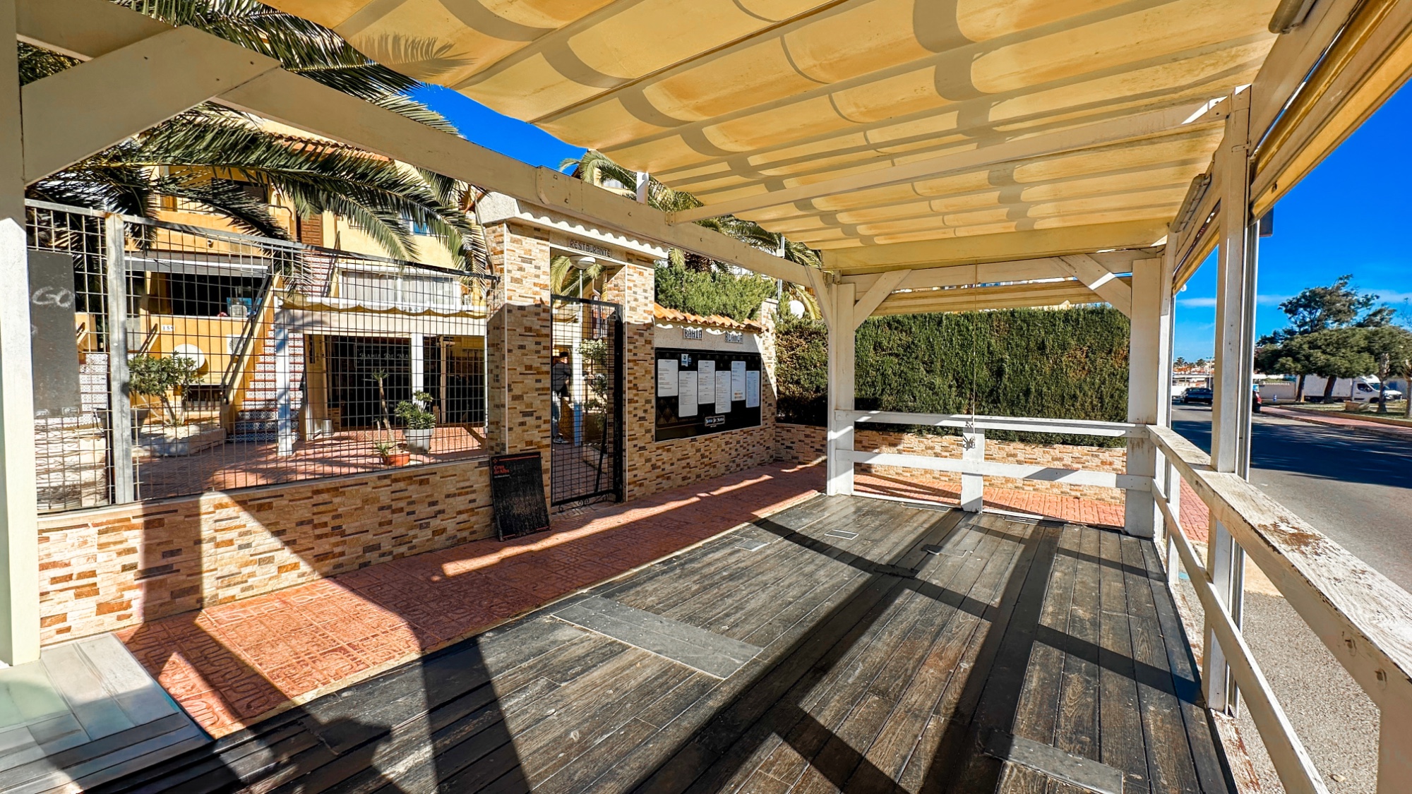 Commercial for Sale in Torrevieja, Alicante