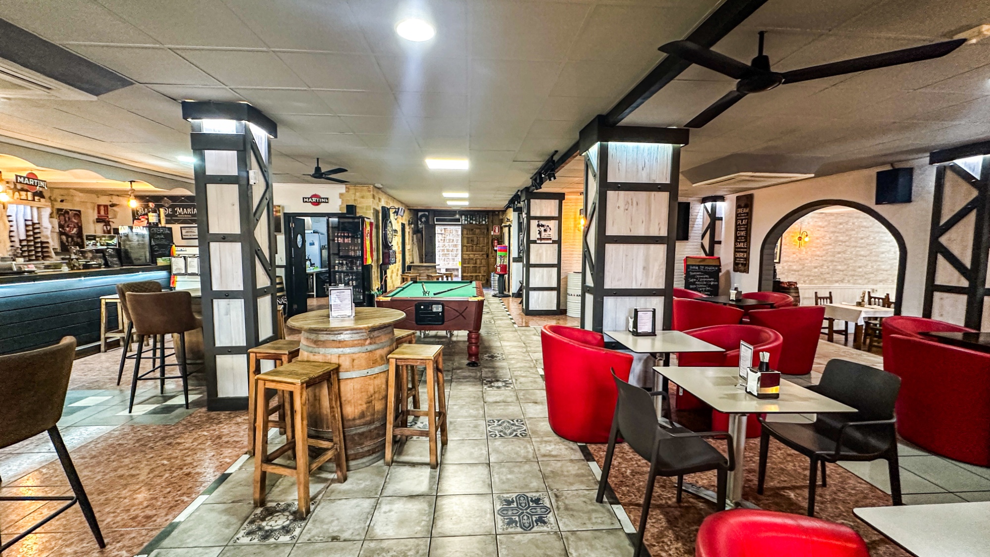 Commercial for Sale in Torrevieja, Alicante