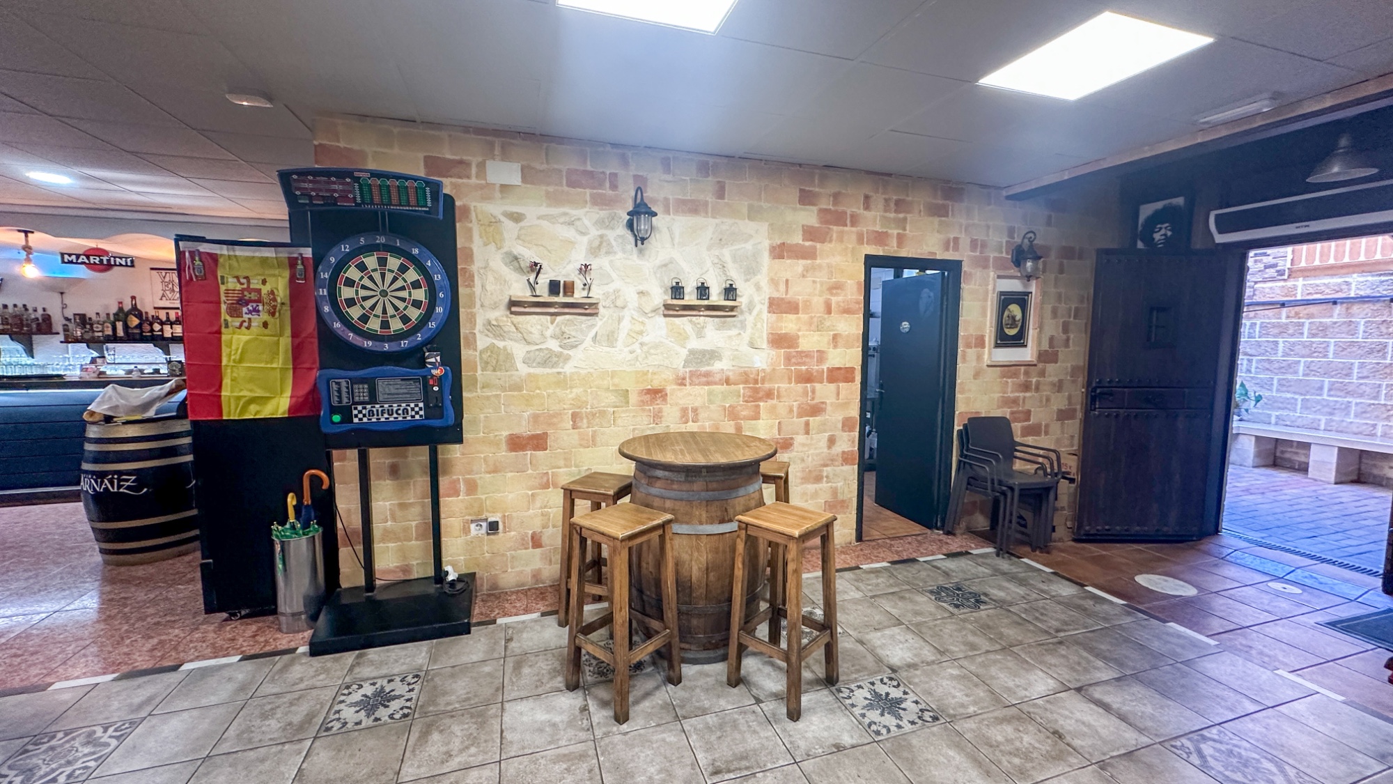 Commercial for Sale in Torrevieja, Alicante