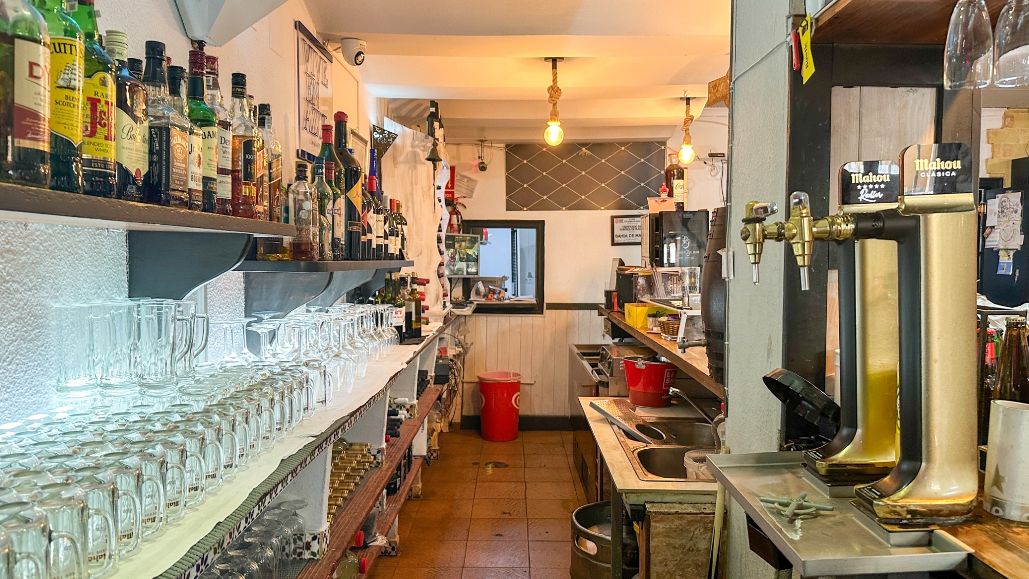 Commercial for Sale in Torrevieja, Alicante